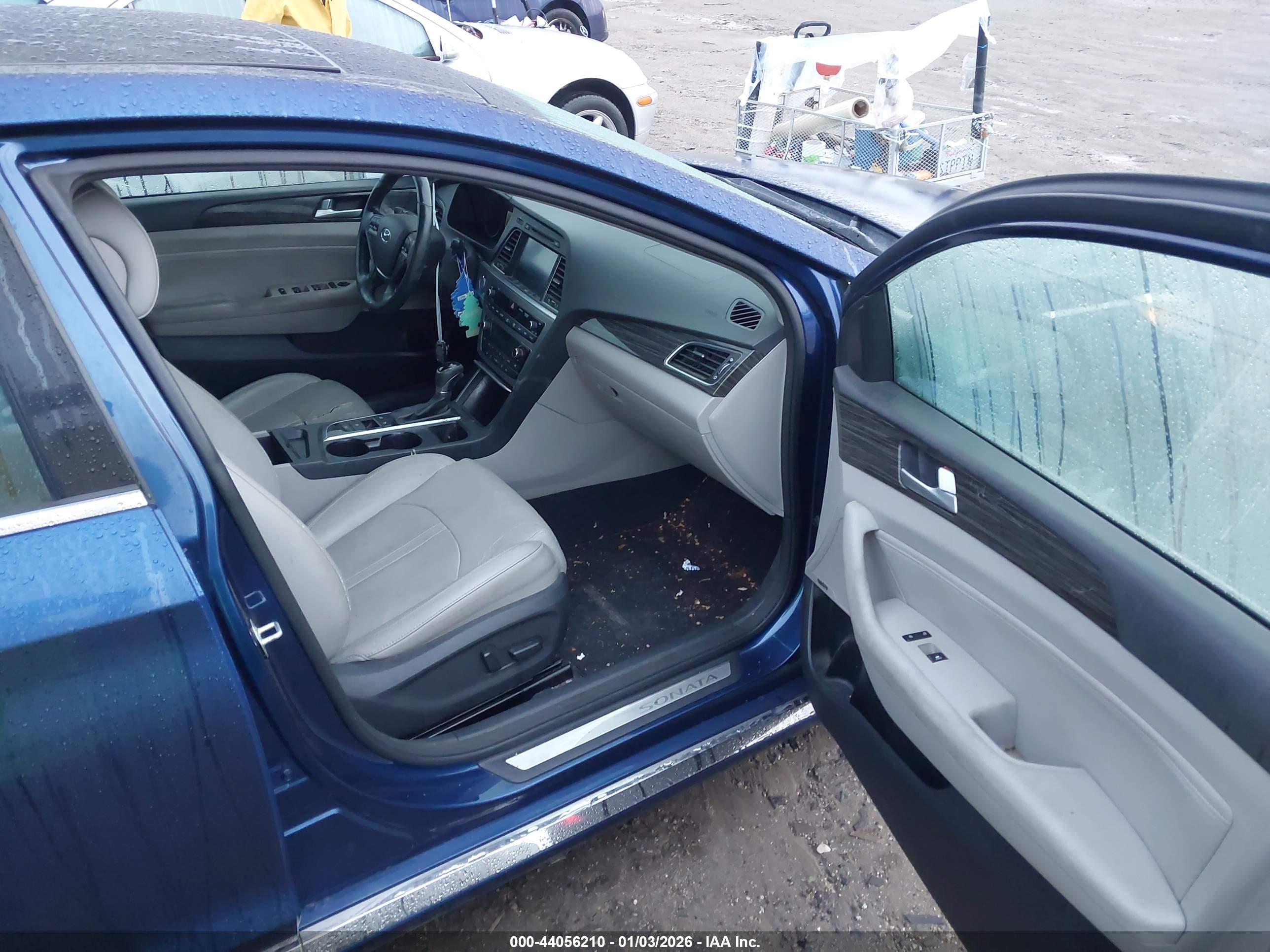 HYUNDAI SONATA image 5