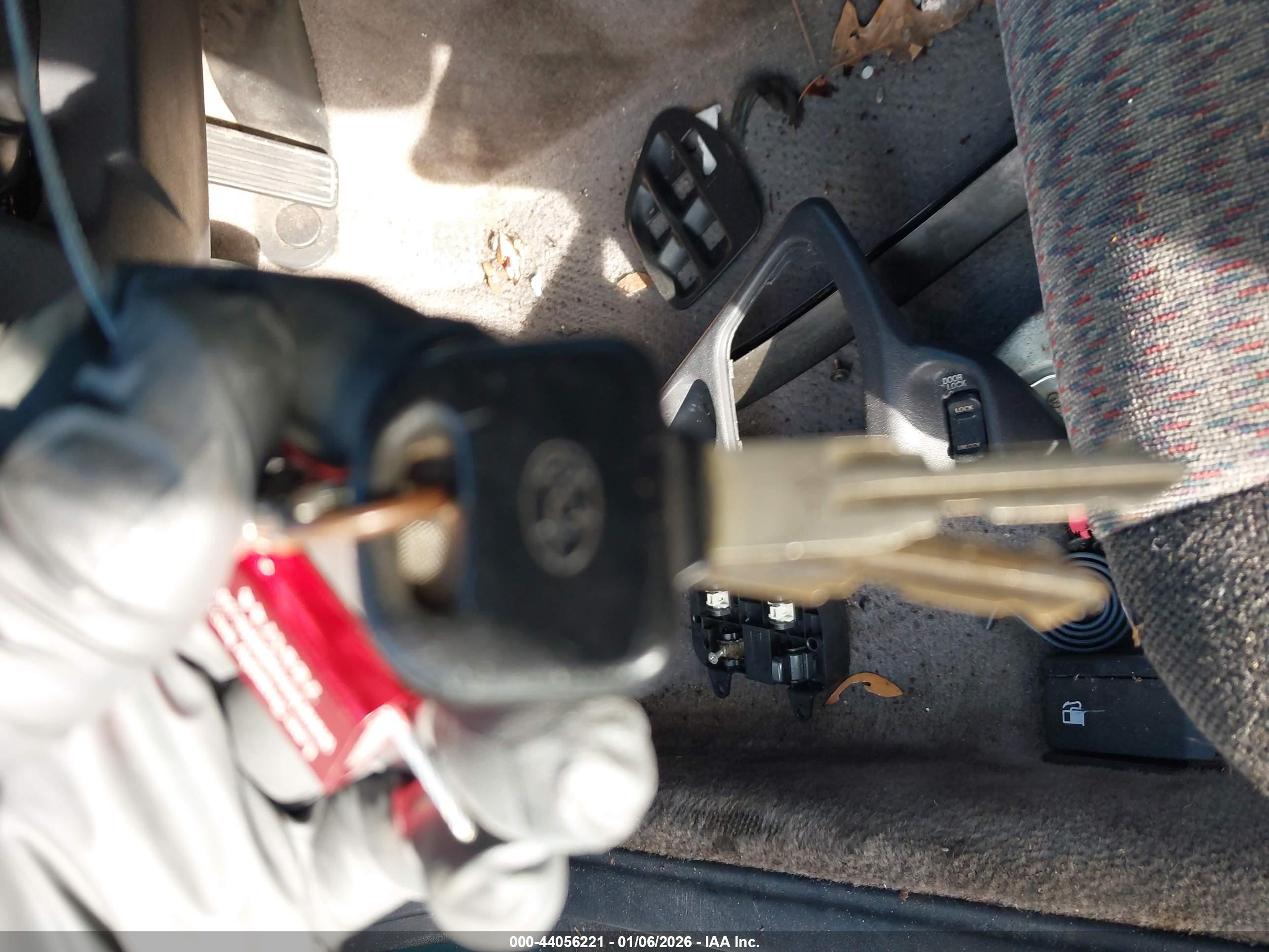 SUBARU LEGACY image 11