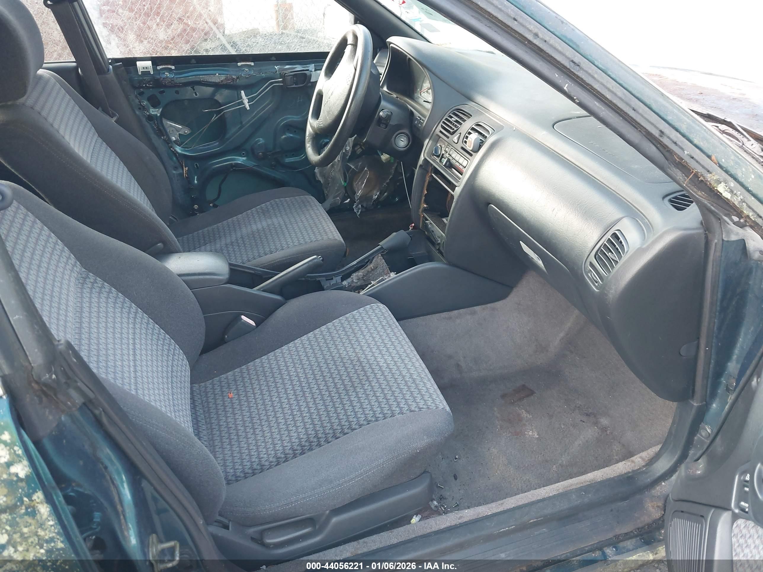 SUBARU LEGACY image 5