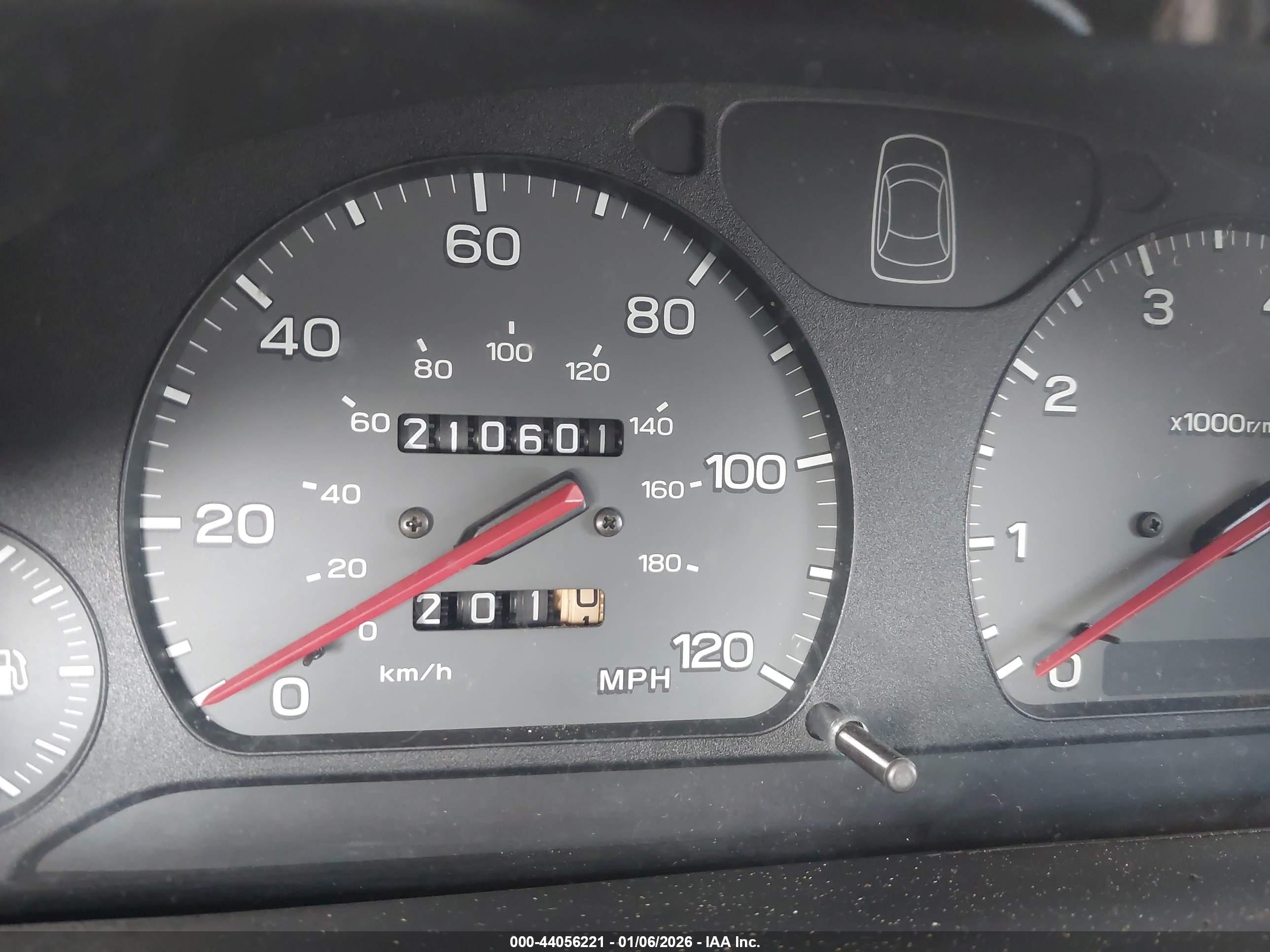 SUBARU LEGACY image 6