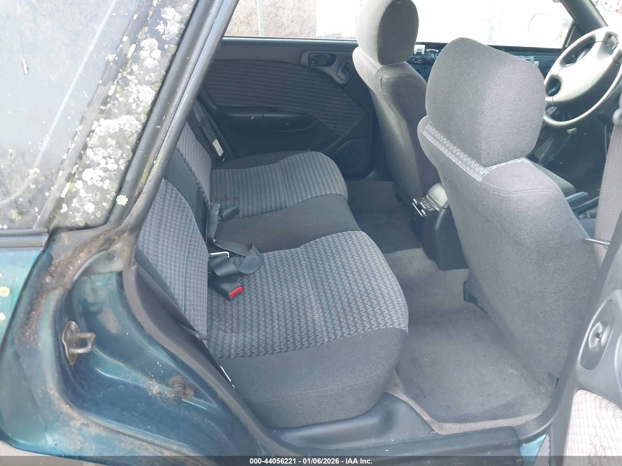SUBARU LEGACY image 8