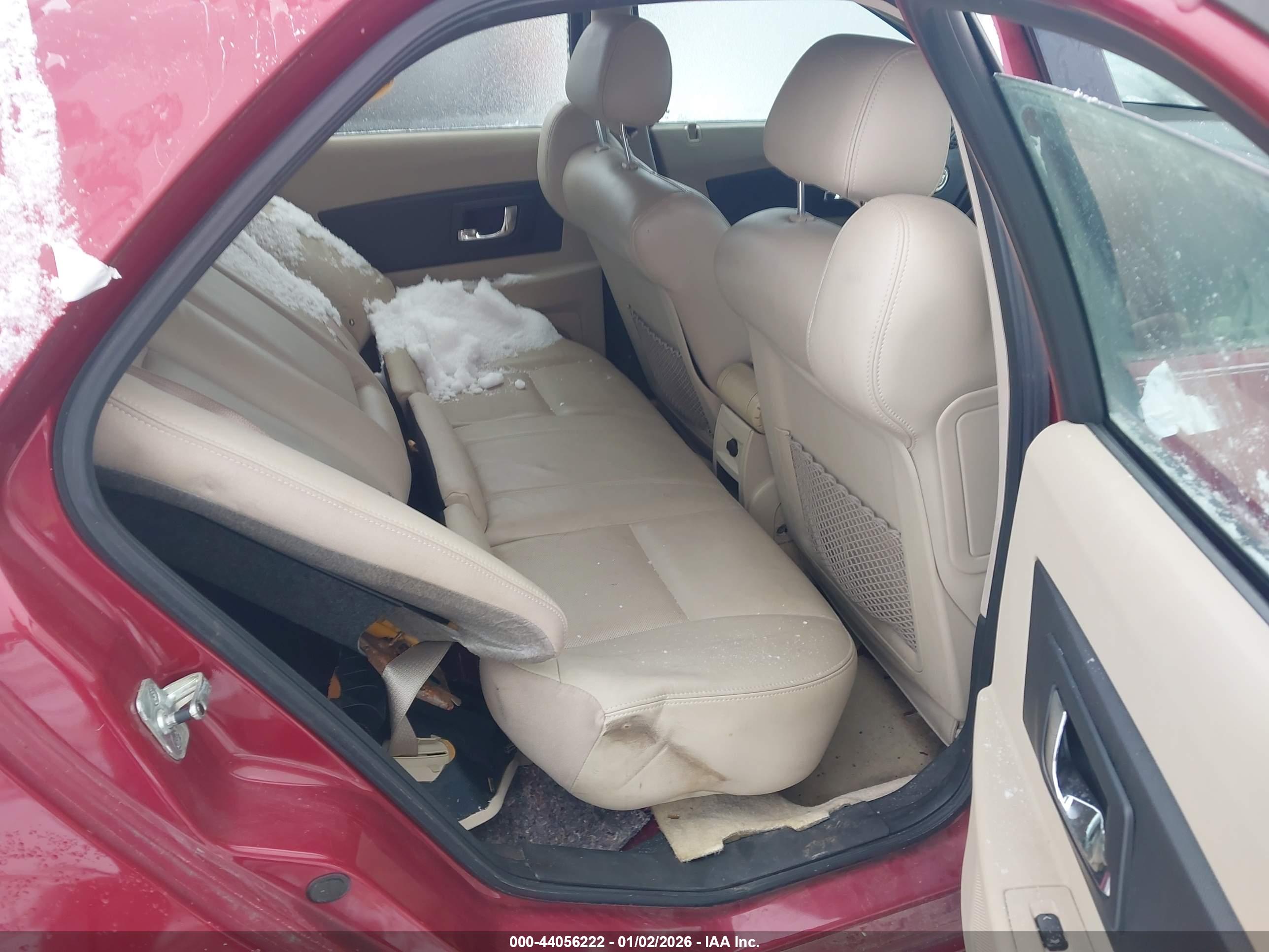 CADILLAC CTS image 8