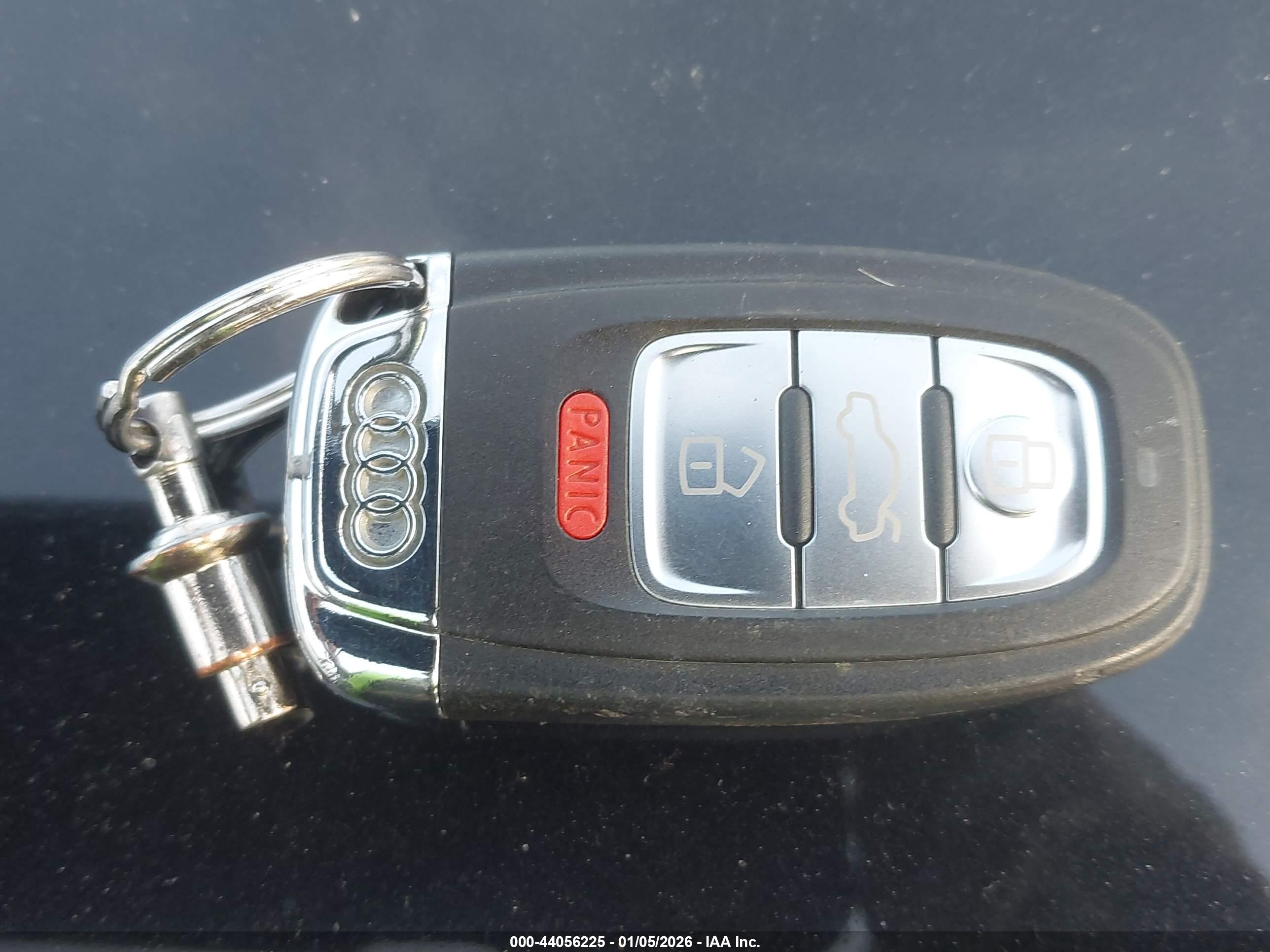 AUDI A4 image 11