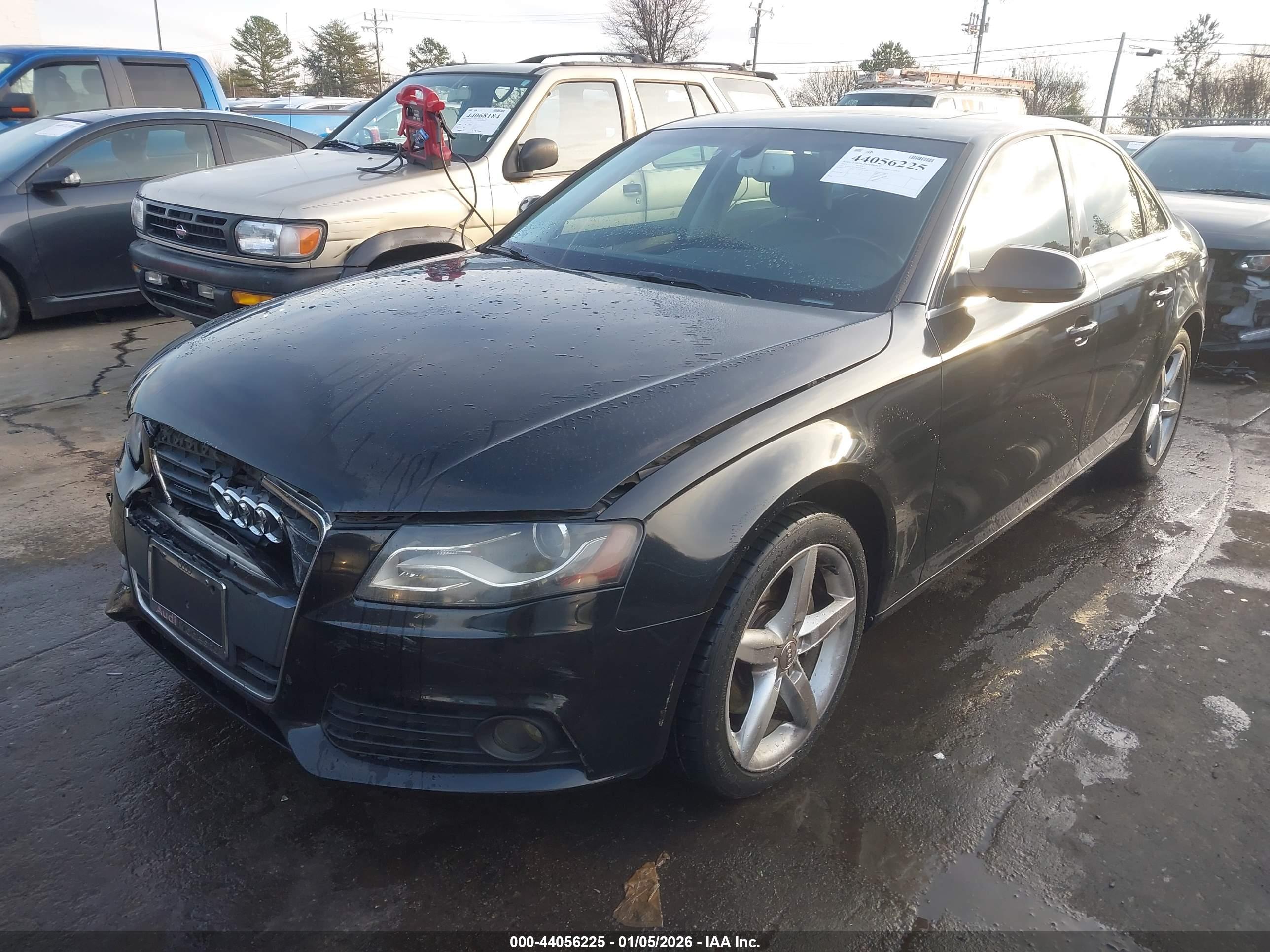 AUDI A4 image 2