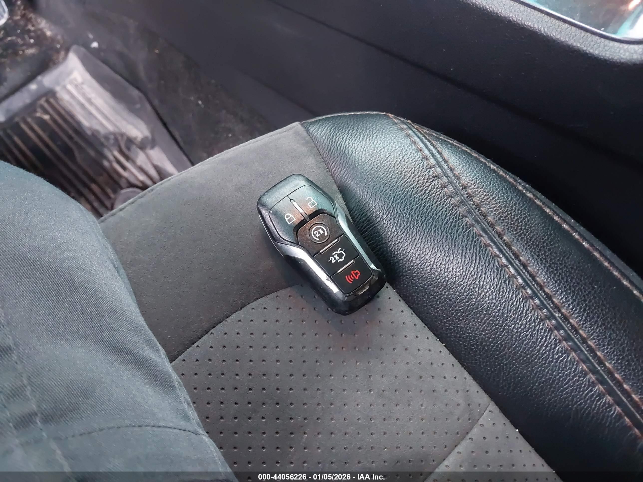 FORD EXPLORER image 11