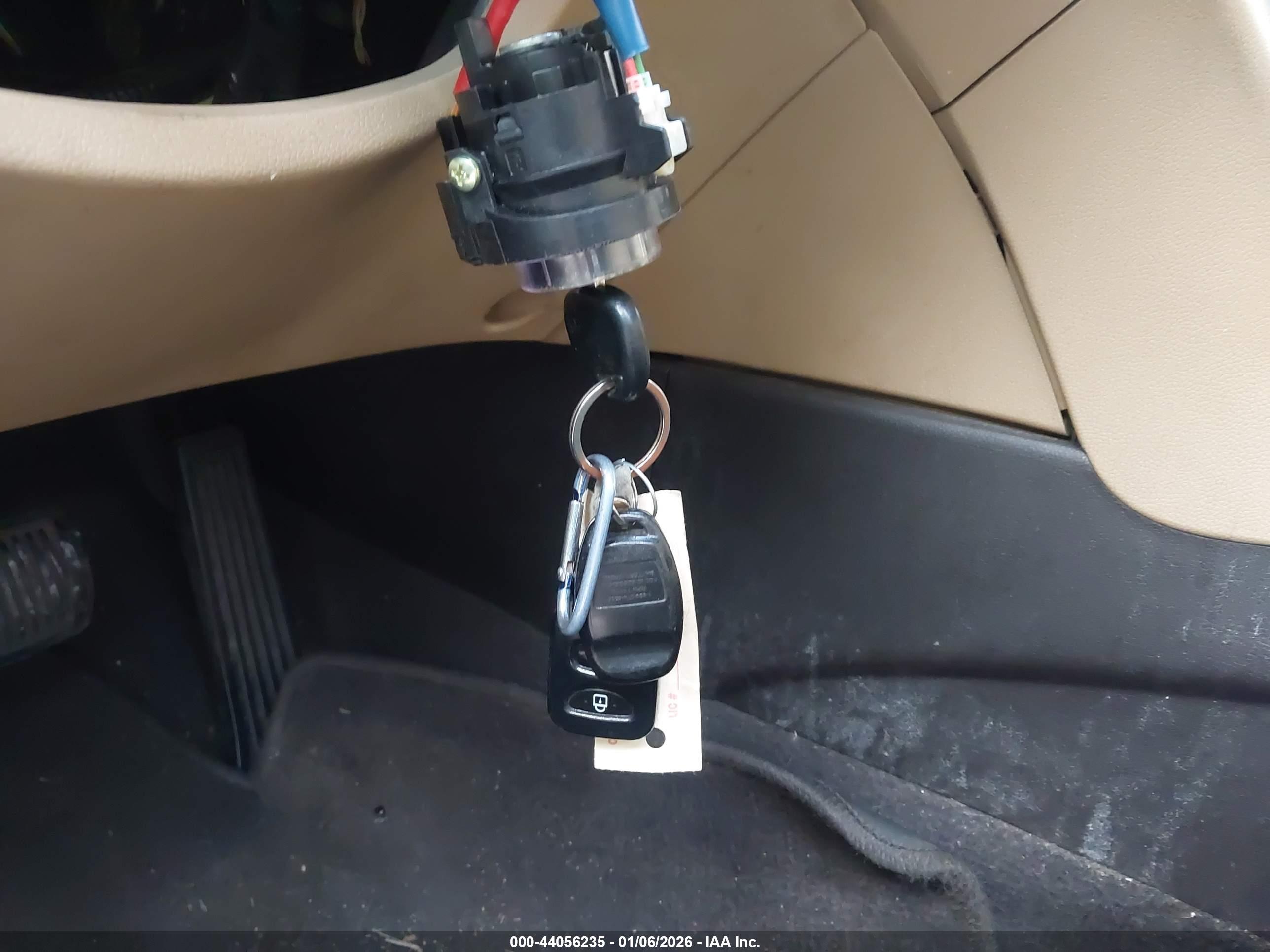 HYUNDAI SONATA image 11