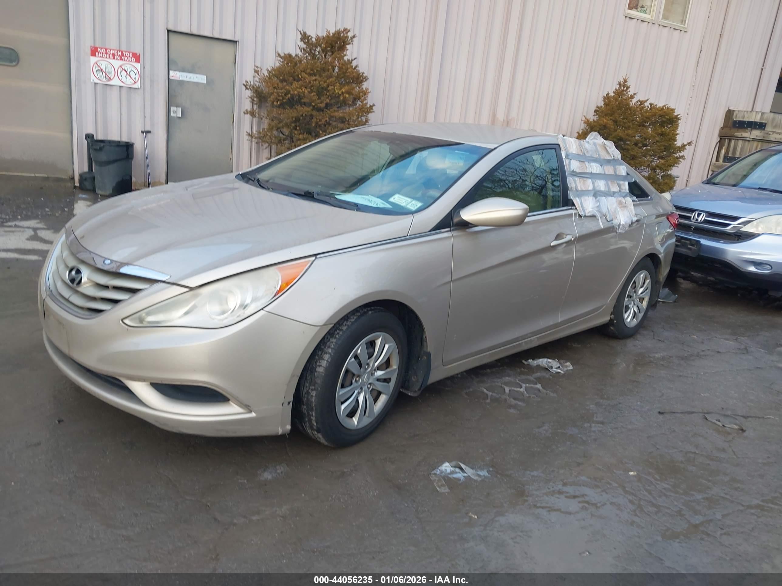 HYUNDAI SONATA image 2