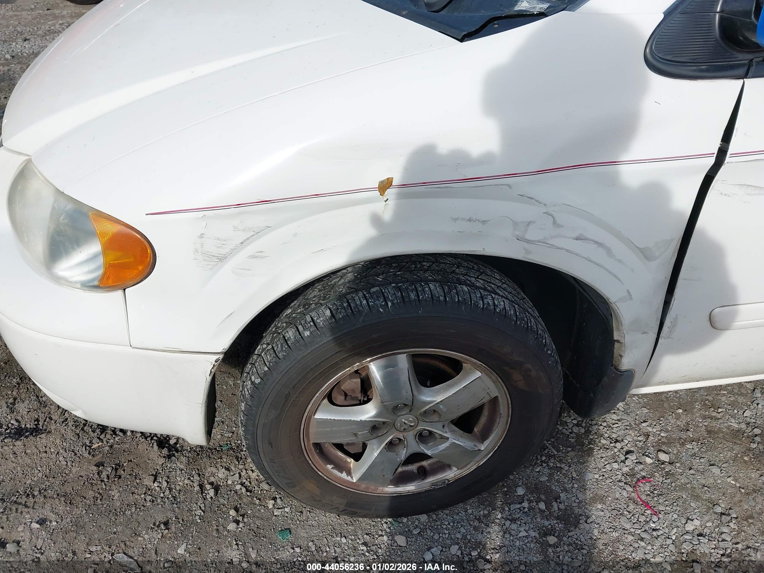 DODGE GRAND image 6