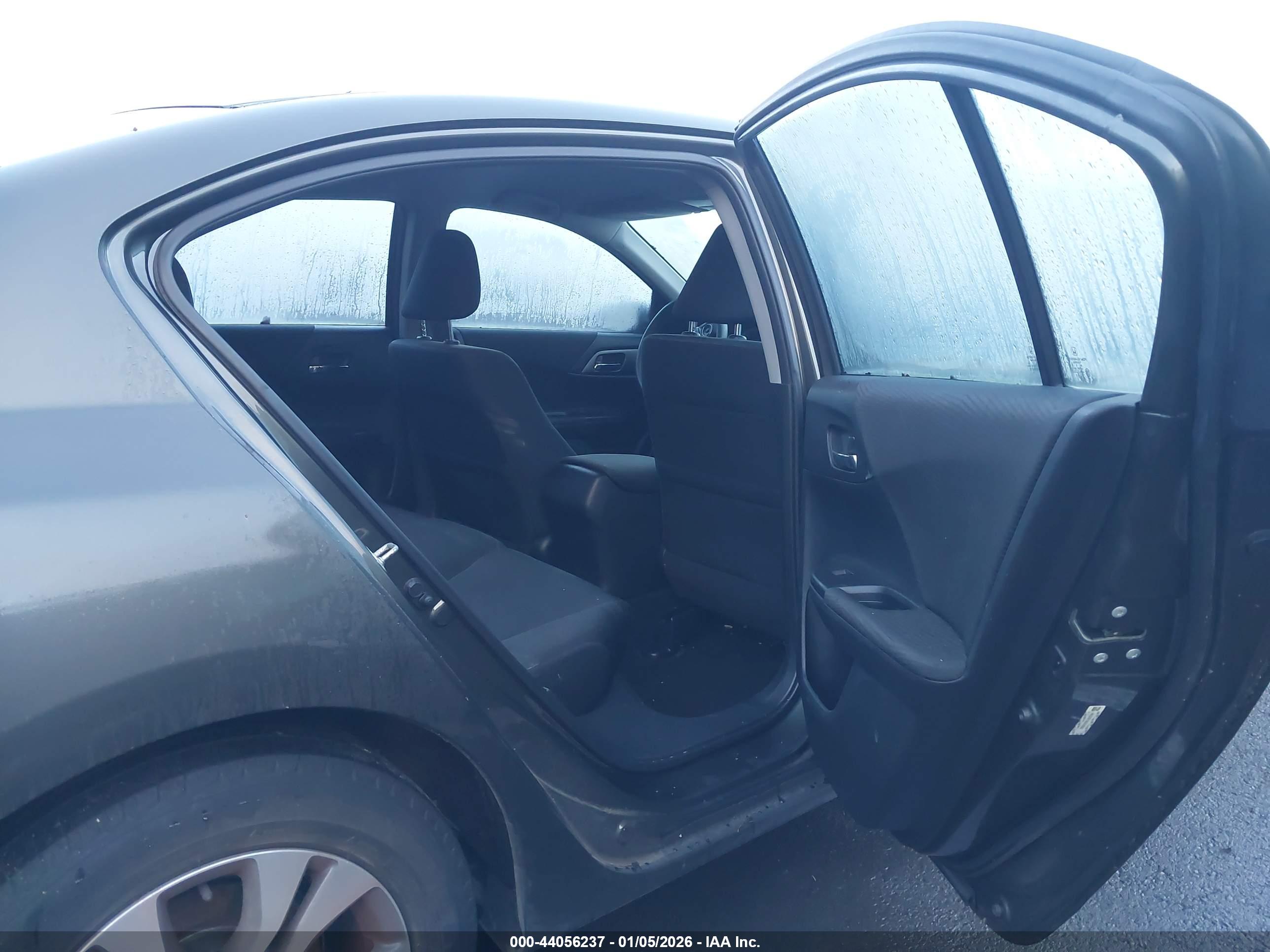 HONDA ACCORD image 8