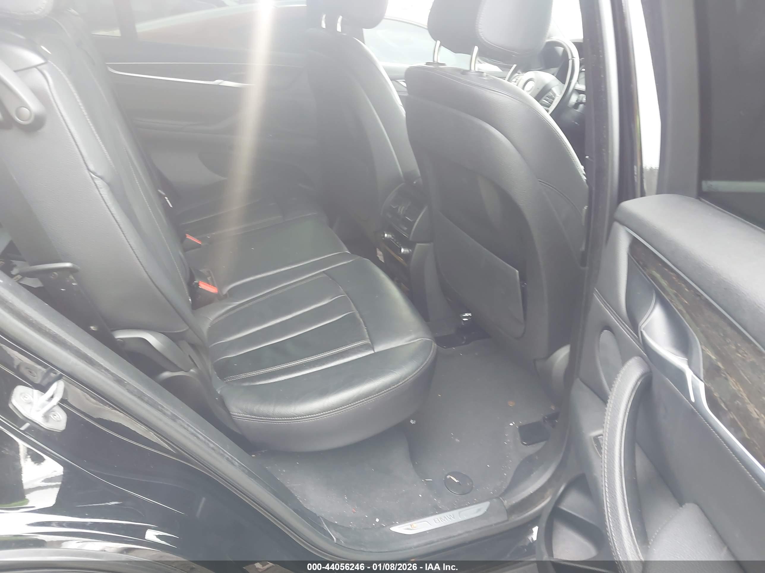 BMW X5 image 8