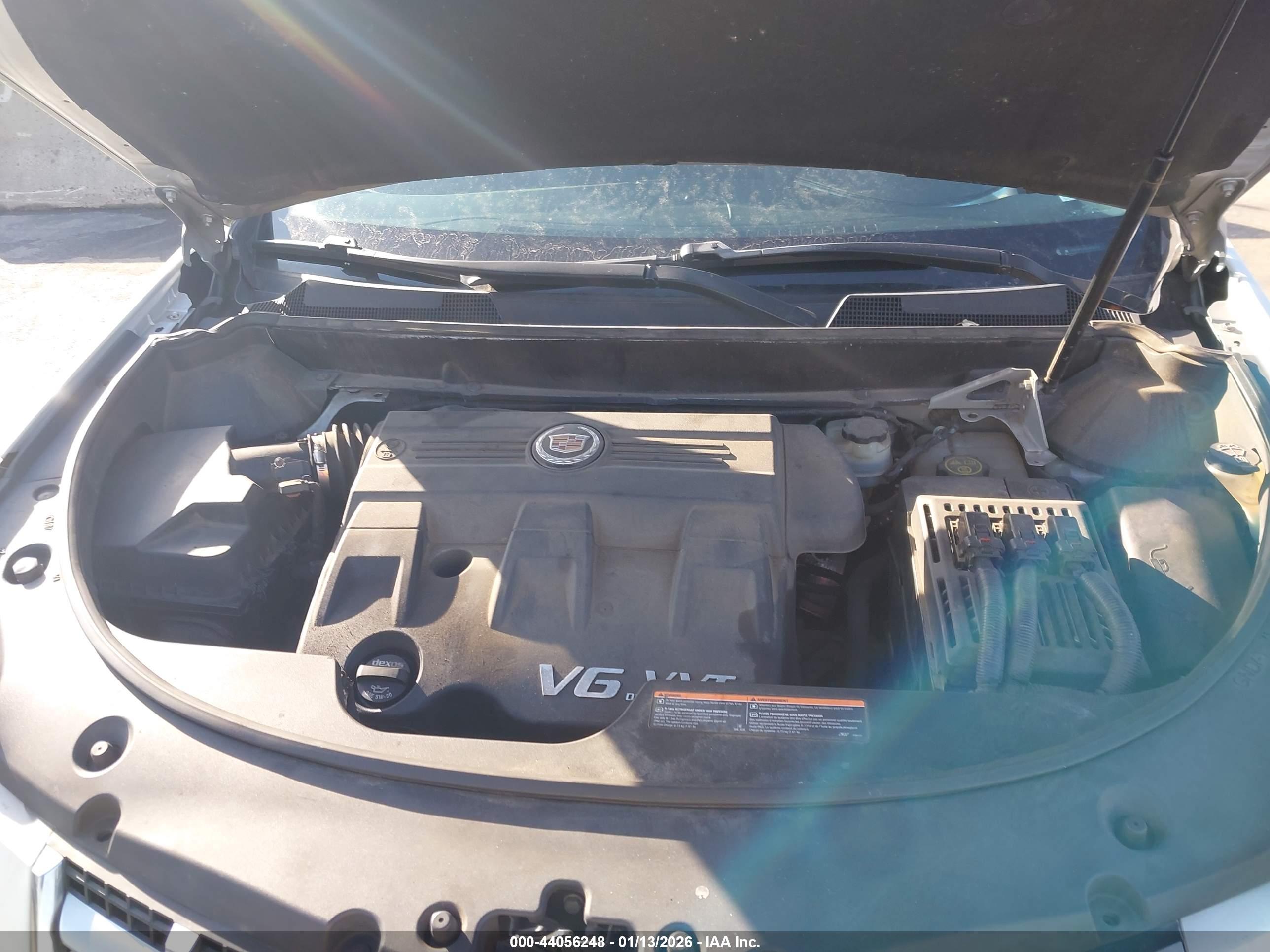CADILLAC SRX image 10