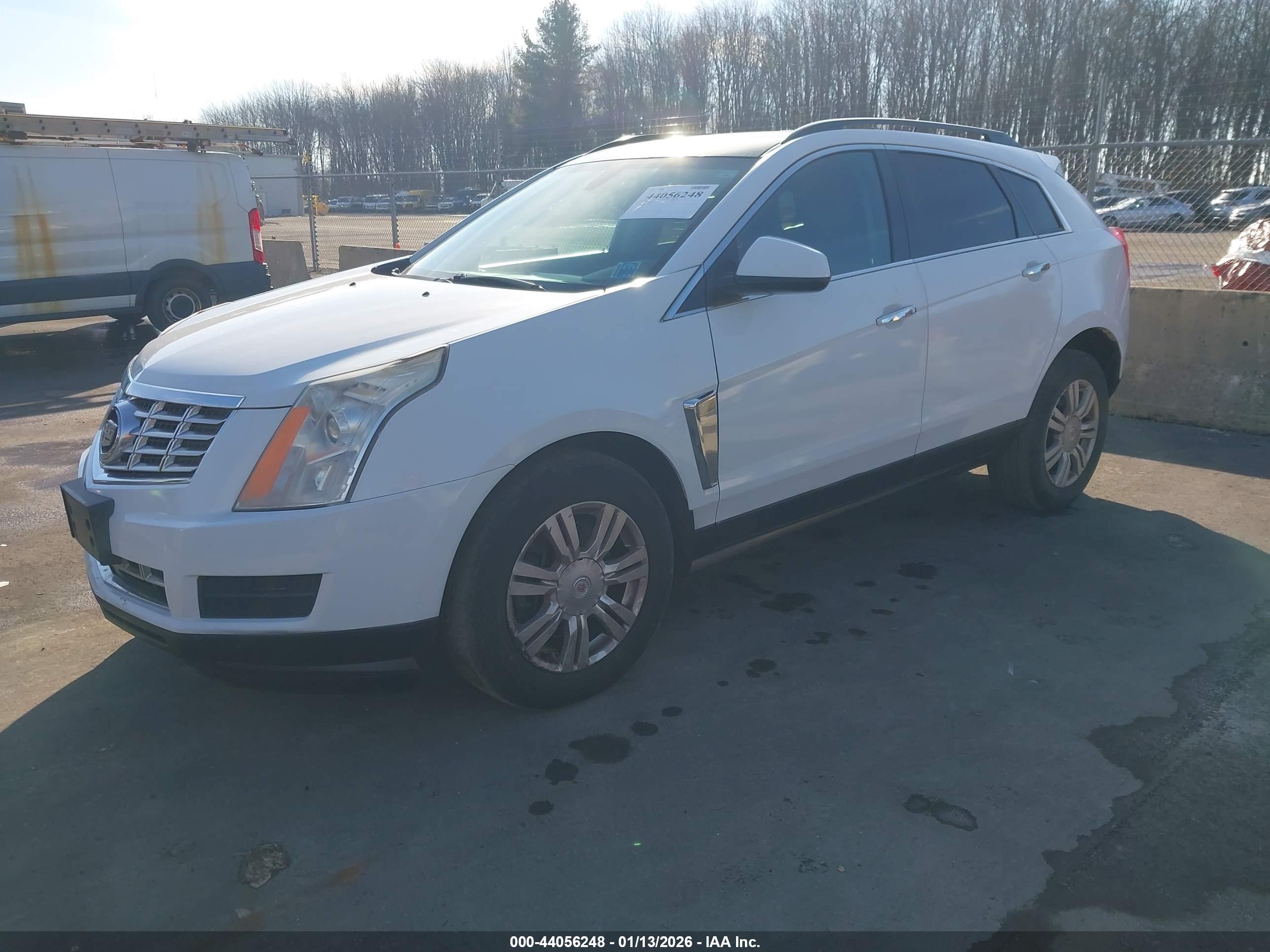 CADILLAC SRX image 2