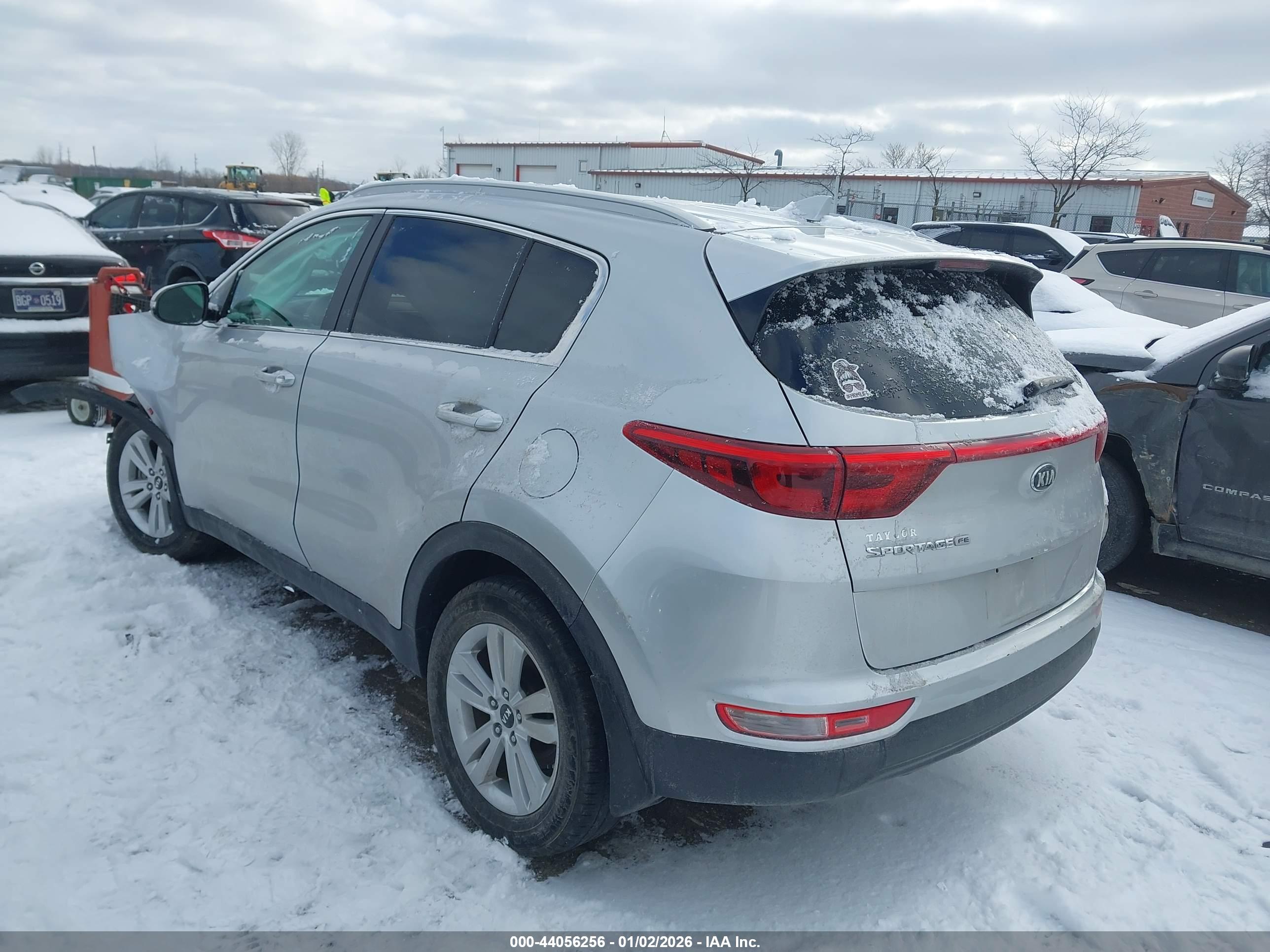 KIA SPORTAGE image 3
