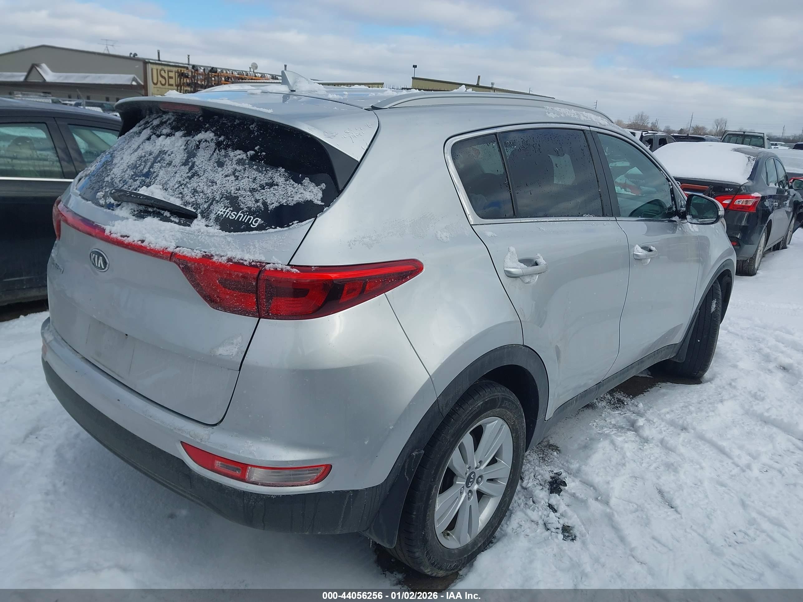 KIA SPORTAGE image 4