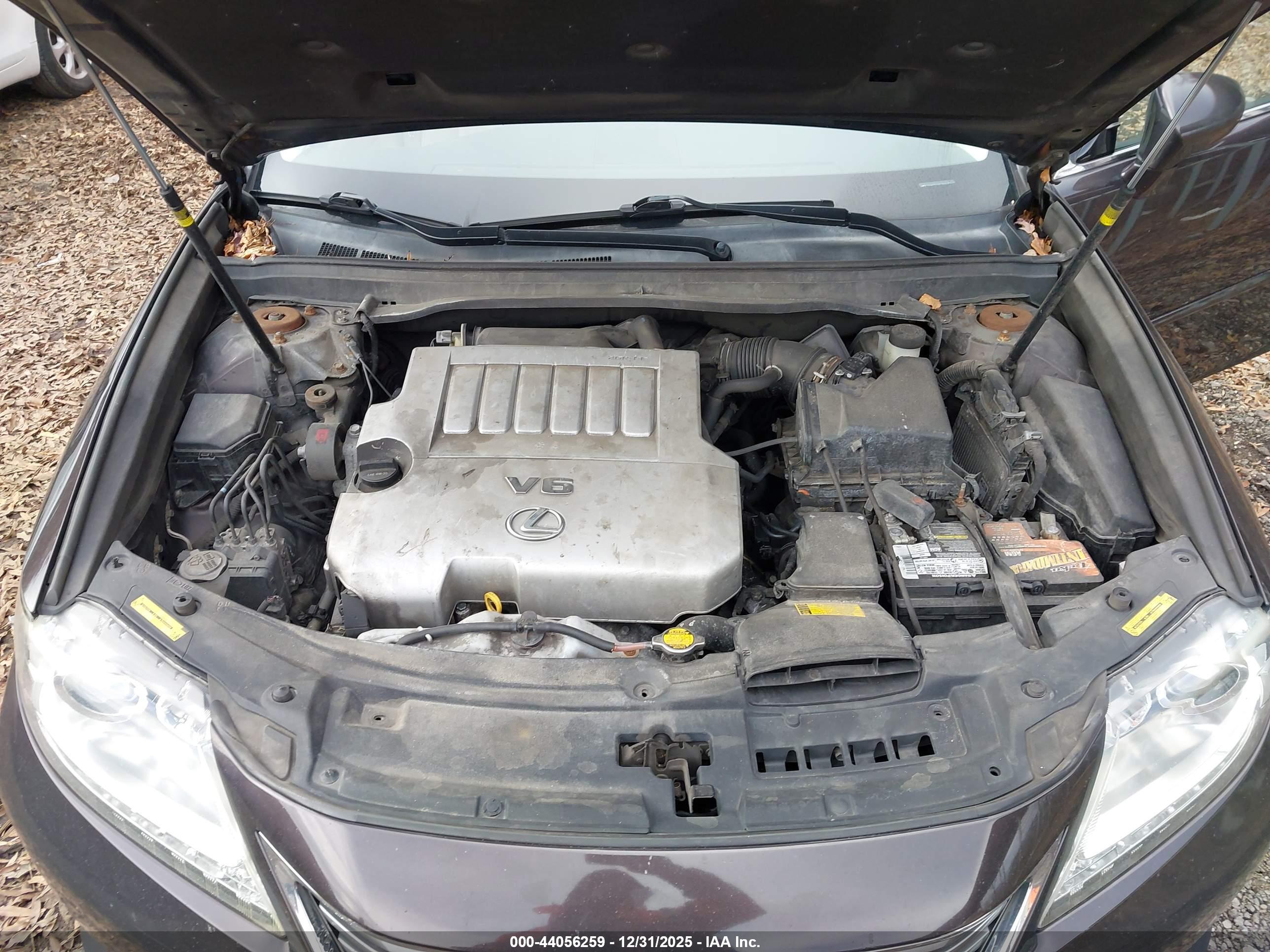 LEXUS ES image 10