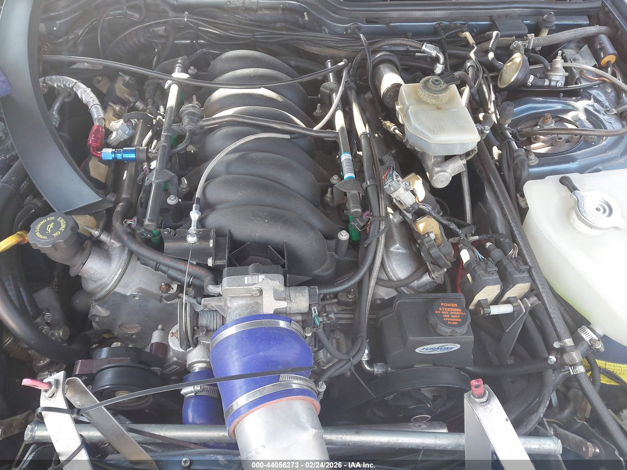 PORSCHE 944 image 10