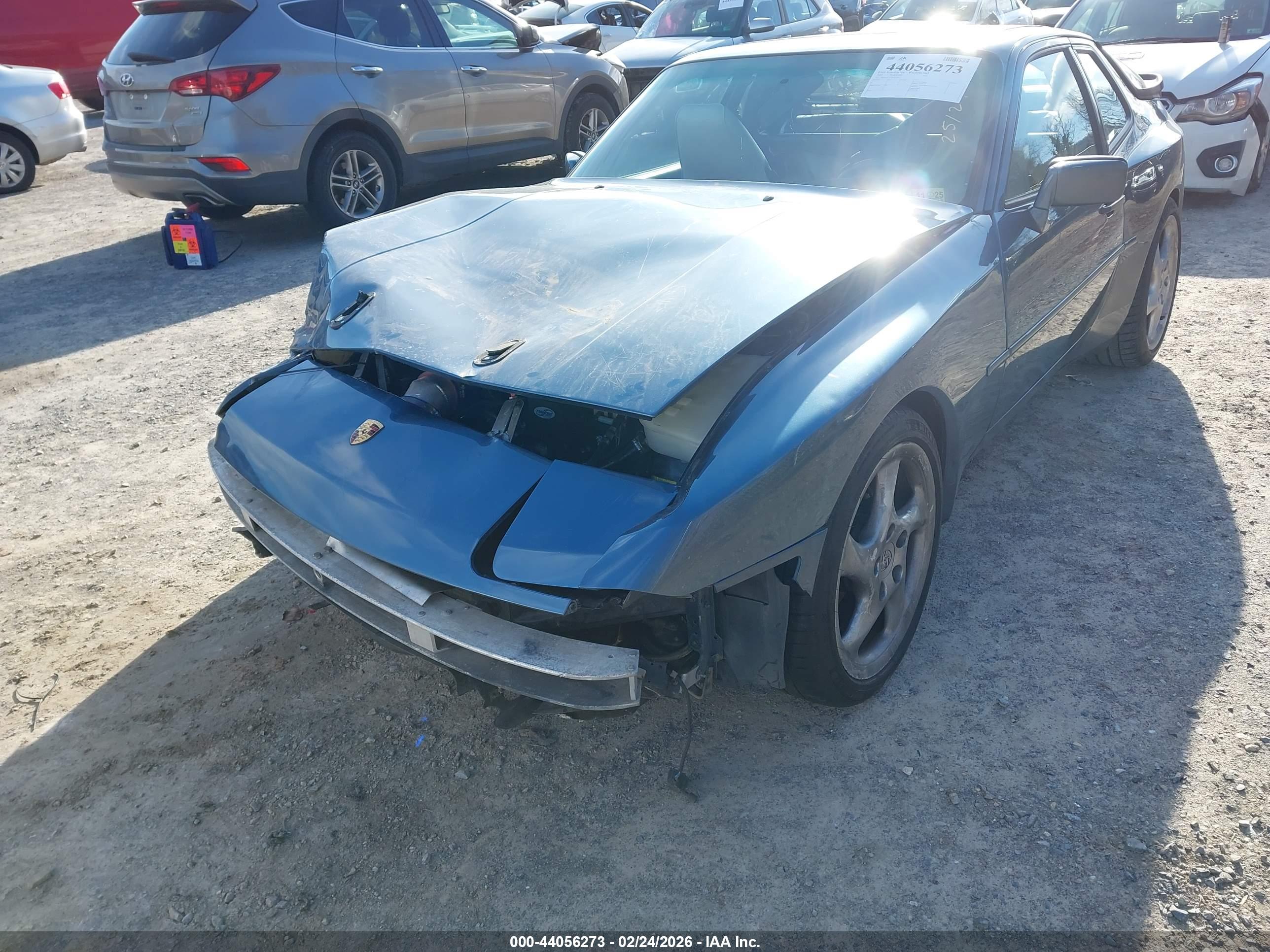 PORSCHE 944 image 6