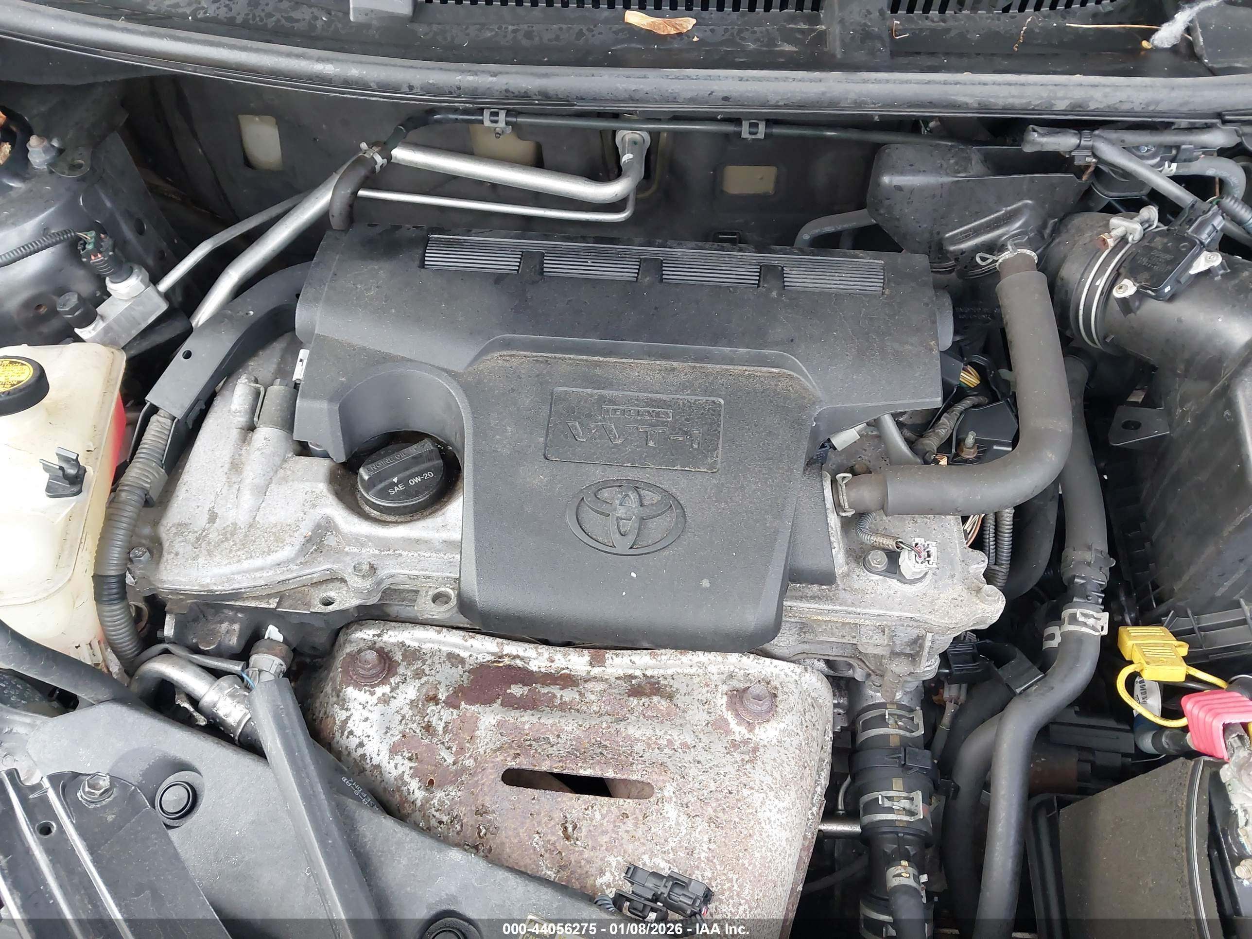 TOYOTA RAV4 image 10