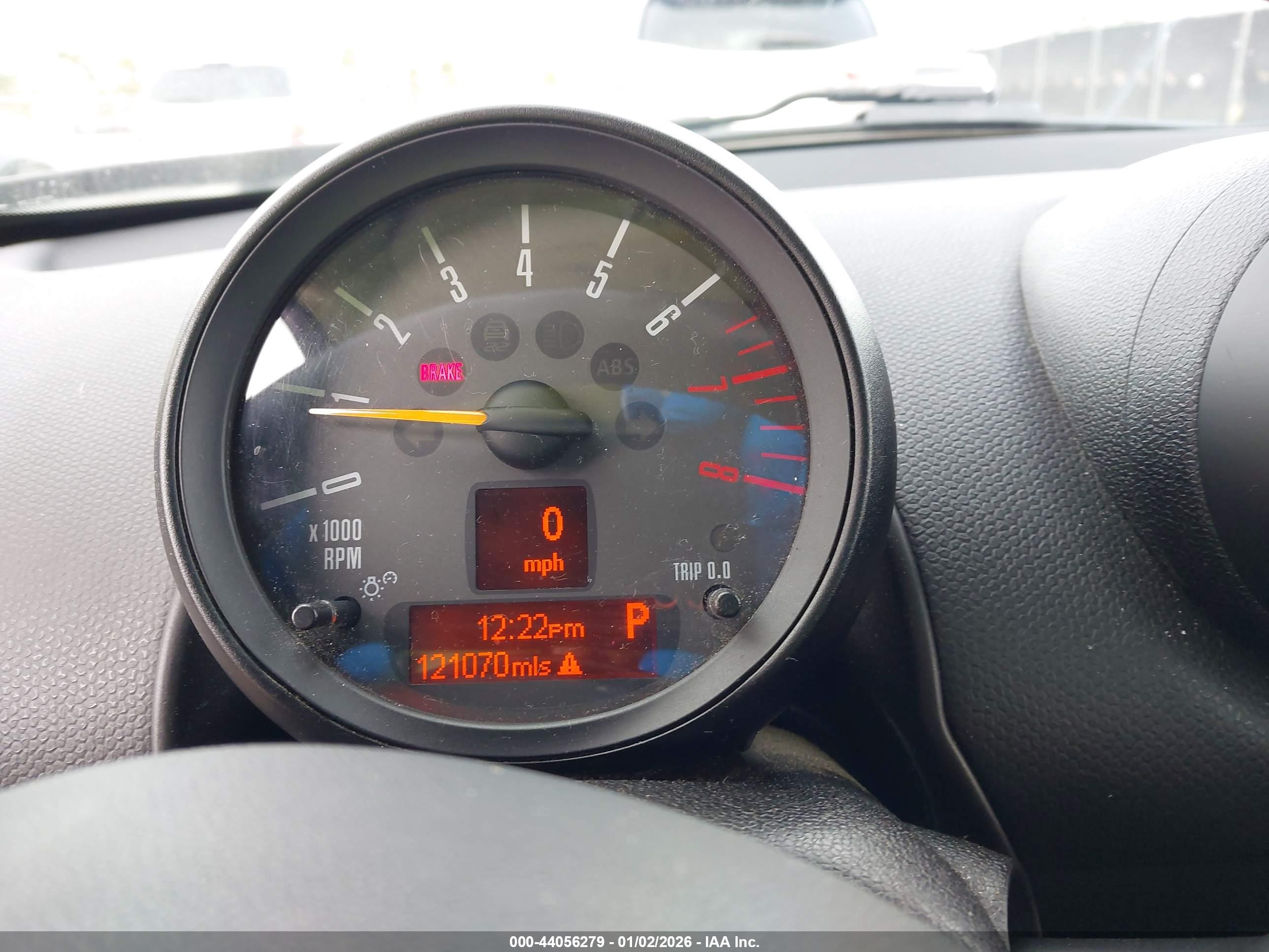 MINI COUNTRYMAN image 7