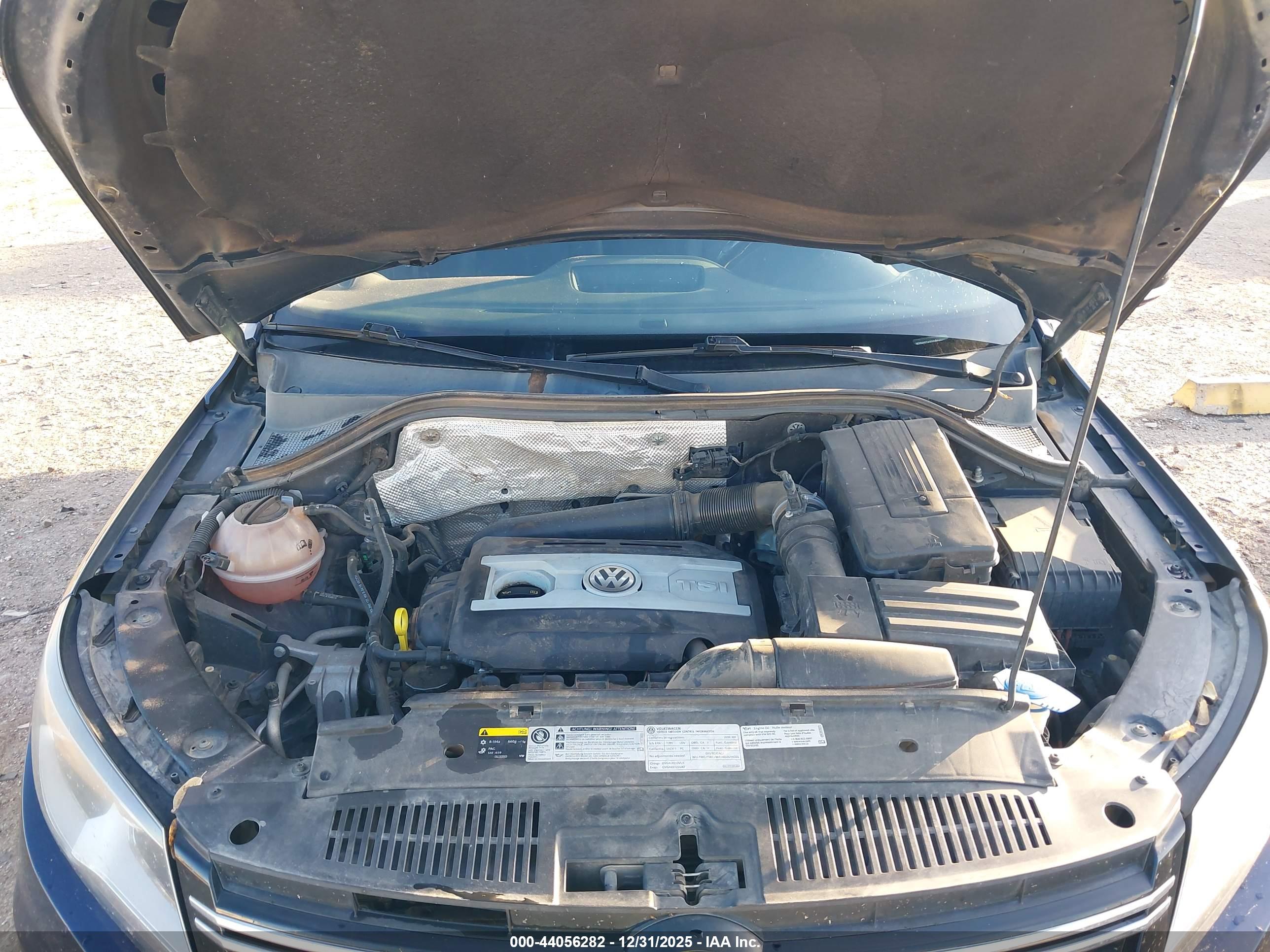 VOLKSWAGEN TIGUAN image 10