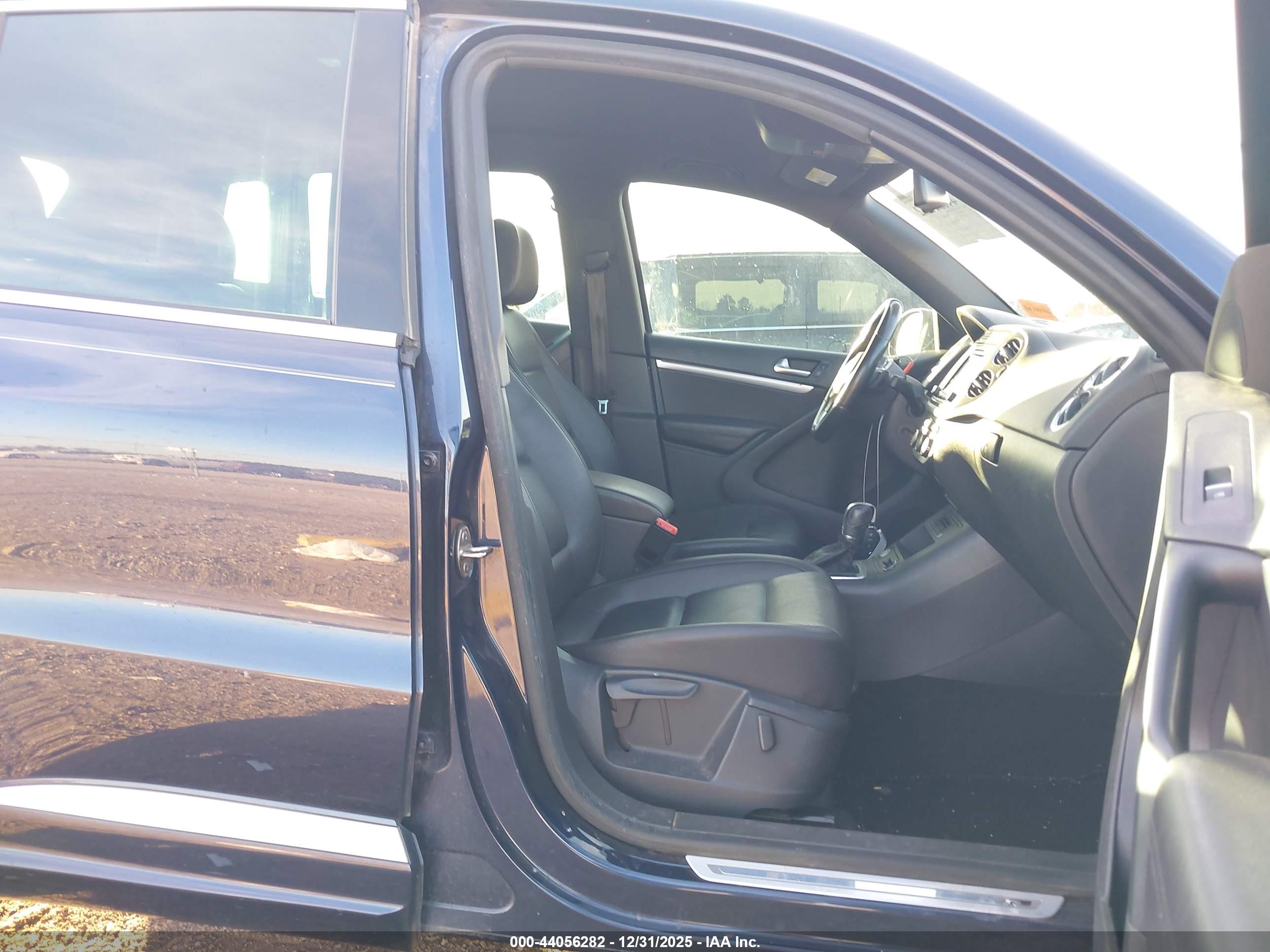 VOLKSWAGEN TIGUAN image 5