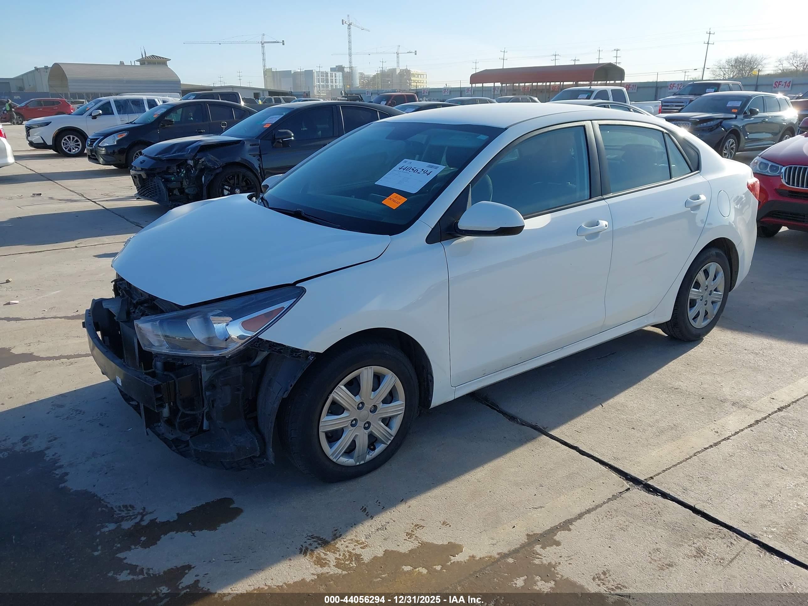 KIA RIO image 2
