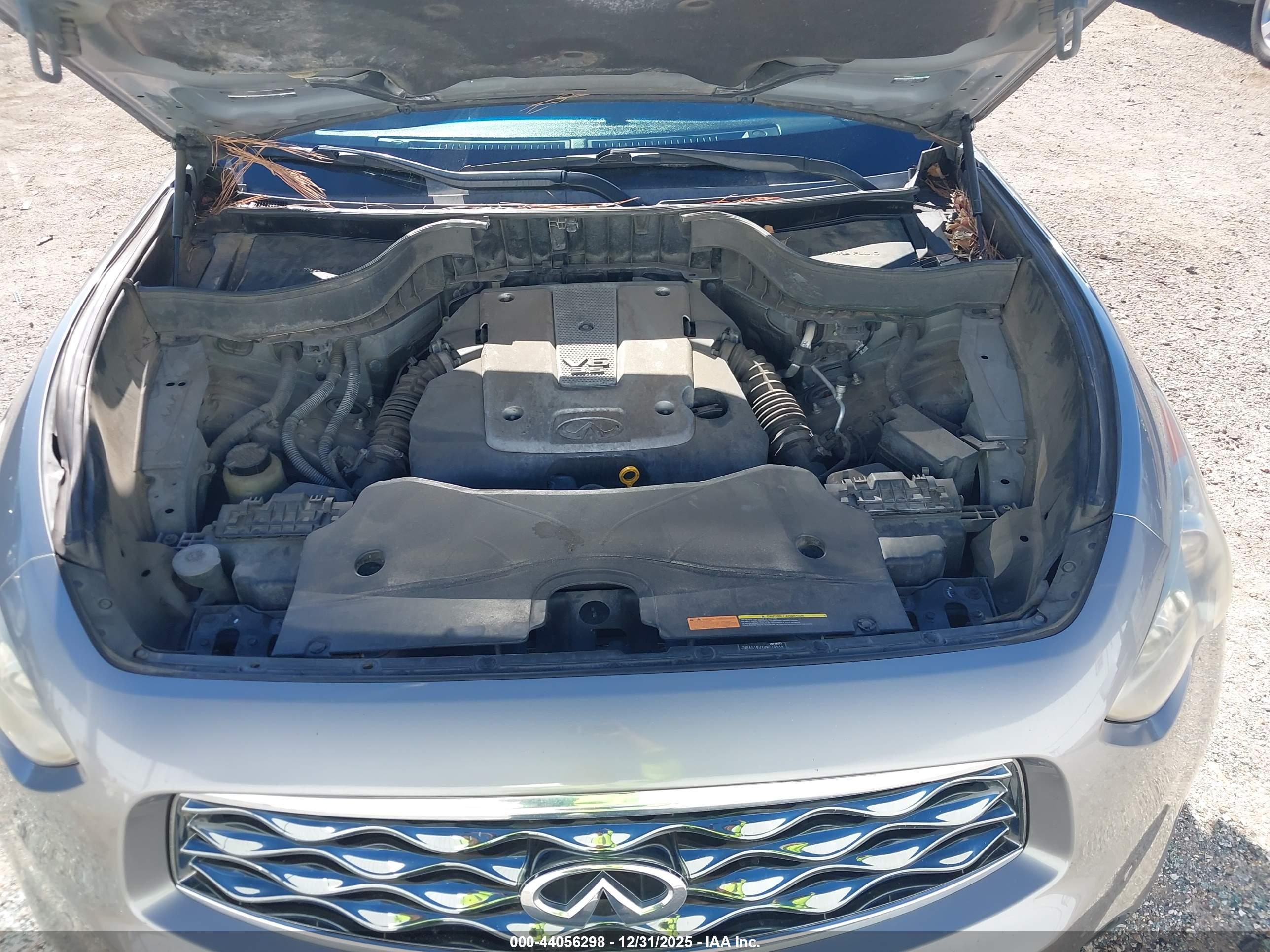 INFINITI FX35 image 10