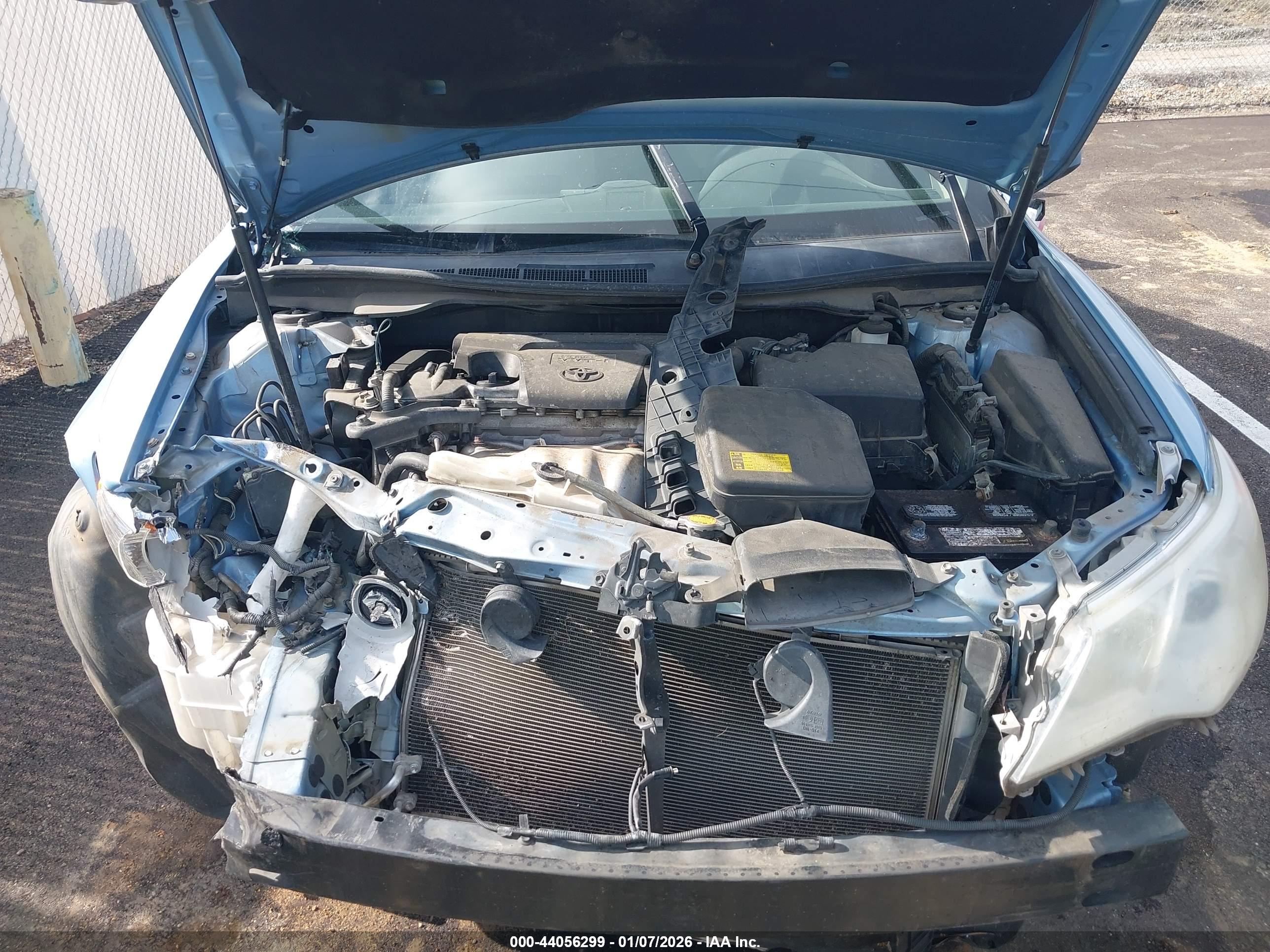 TOYOTA CAMRY image 10