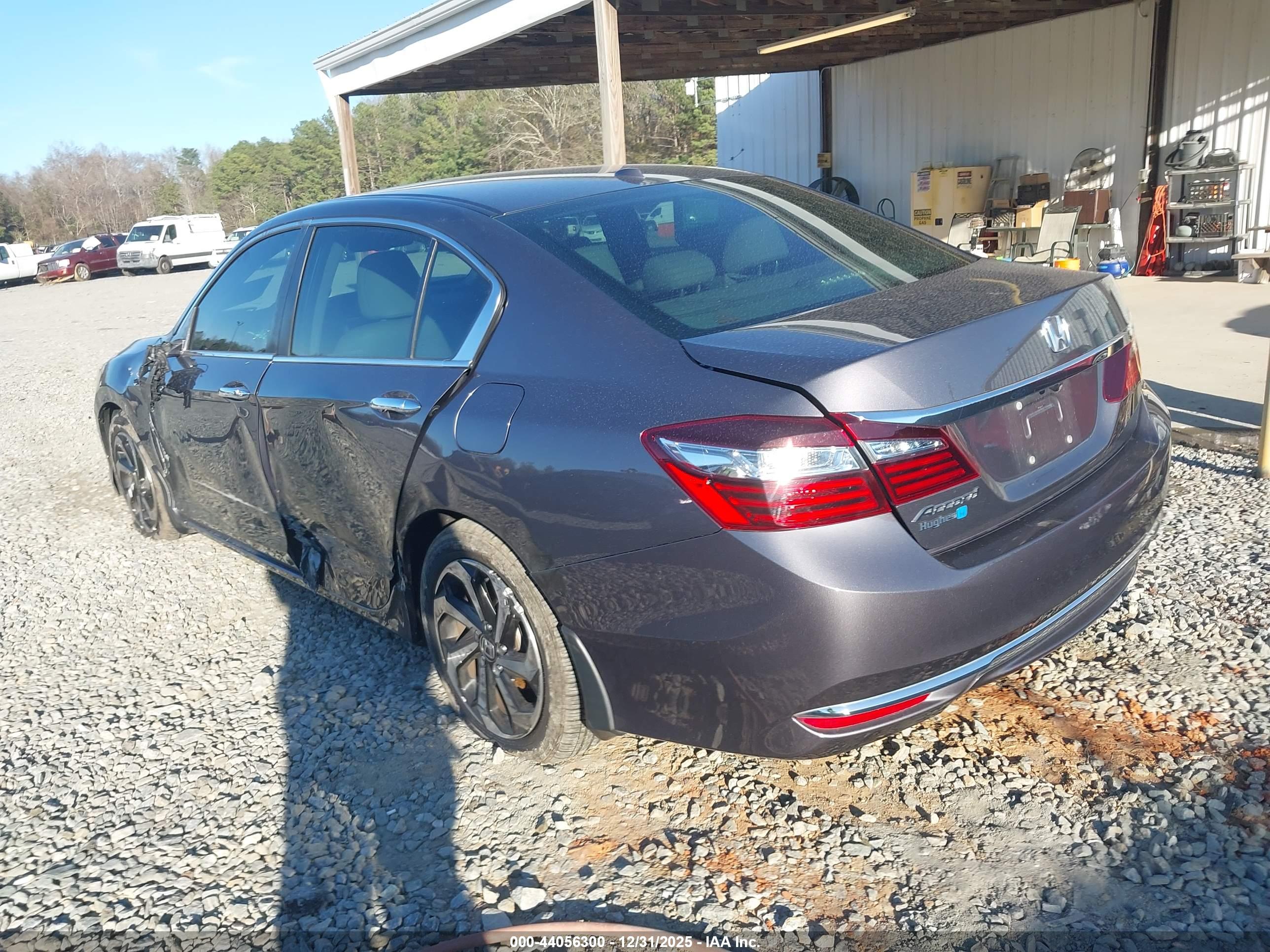 HONDA ACCORD image 3