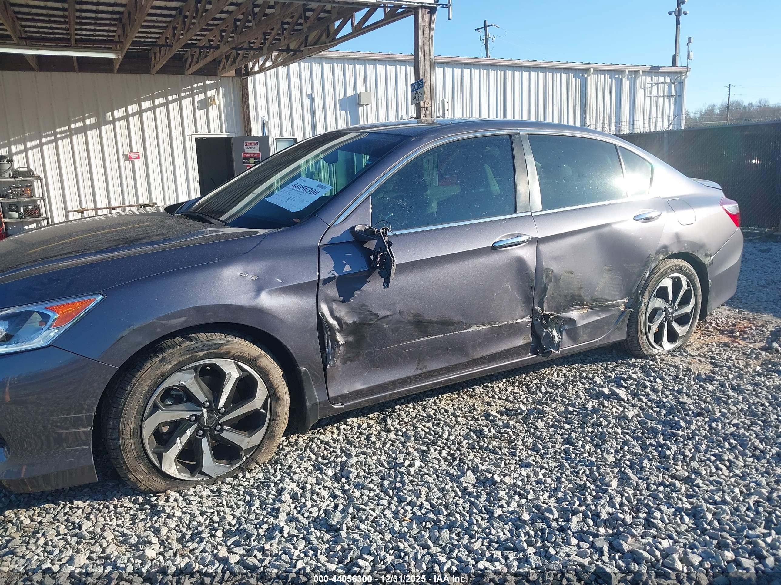 HONDA ACCORD image 6