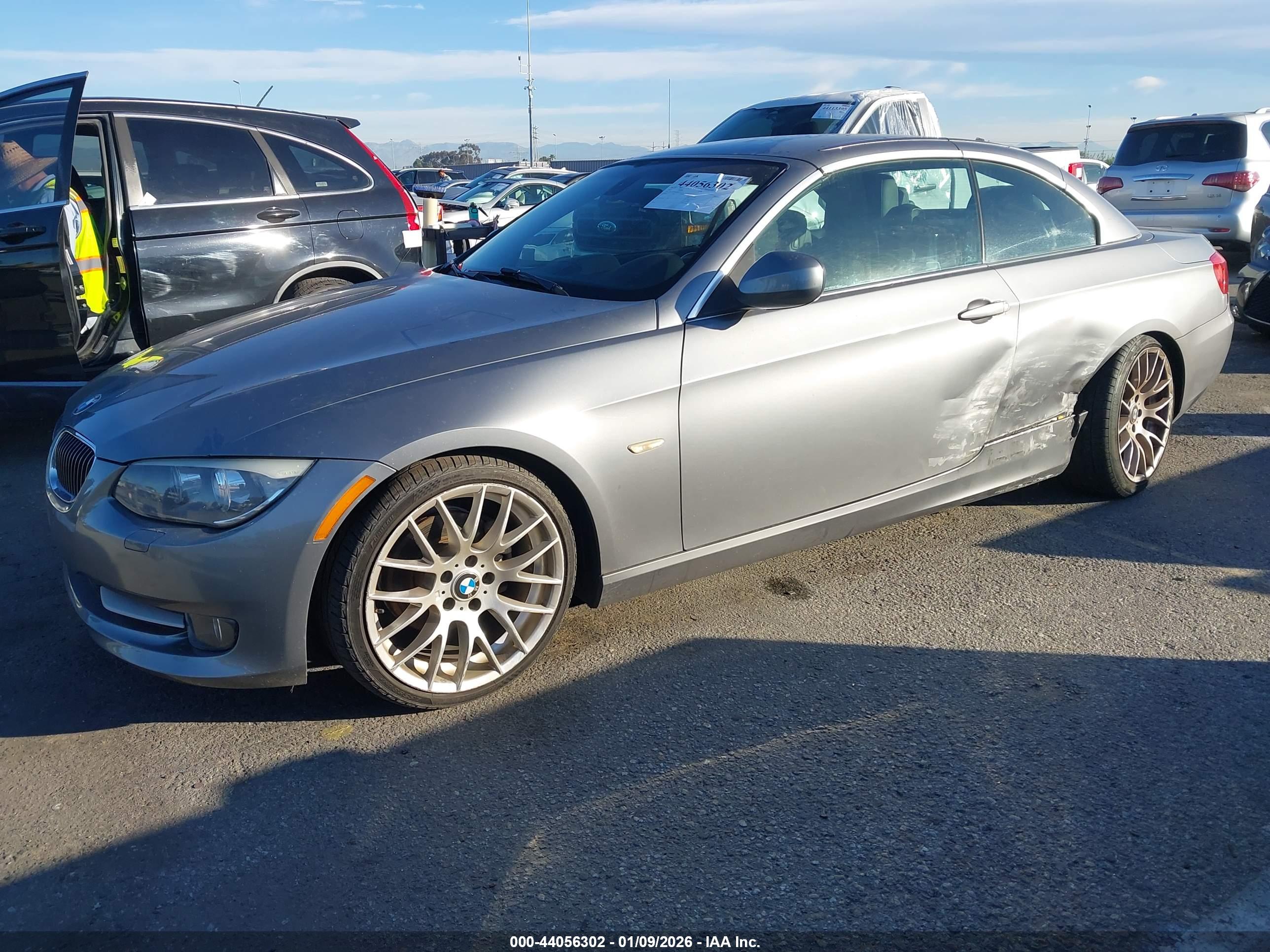 BMW 328I image 2