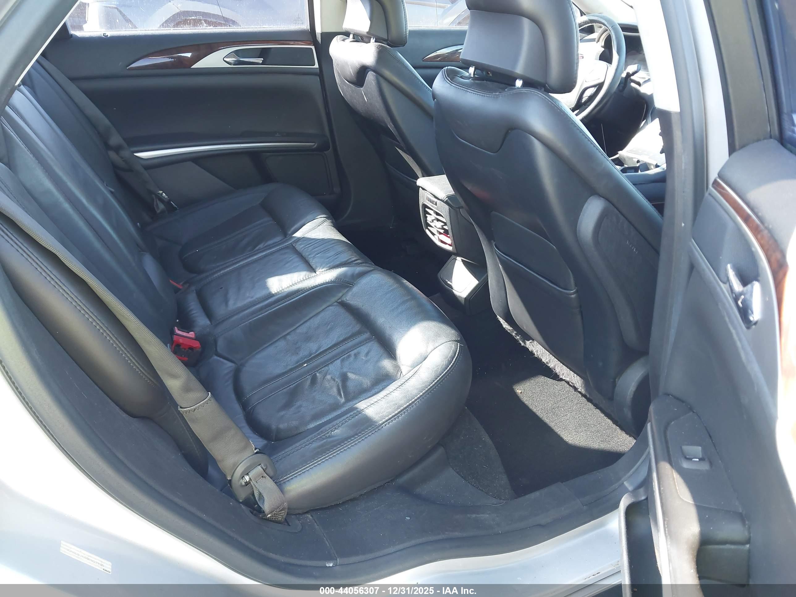 LINCOLN MKZ image 8