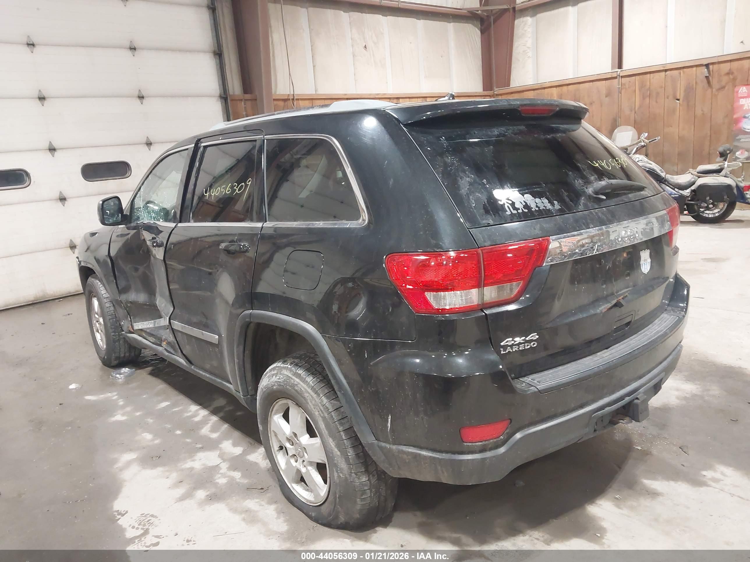 JEEP GRAND image 3
