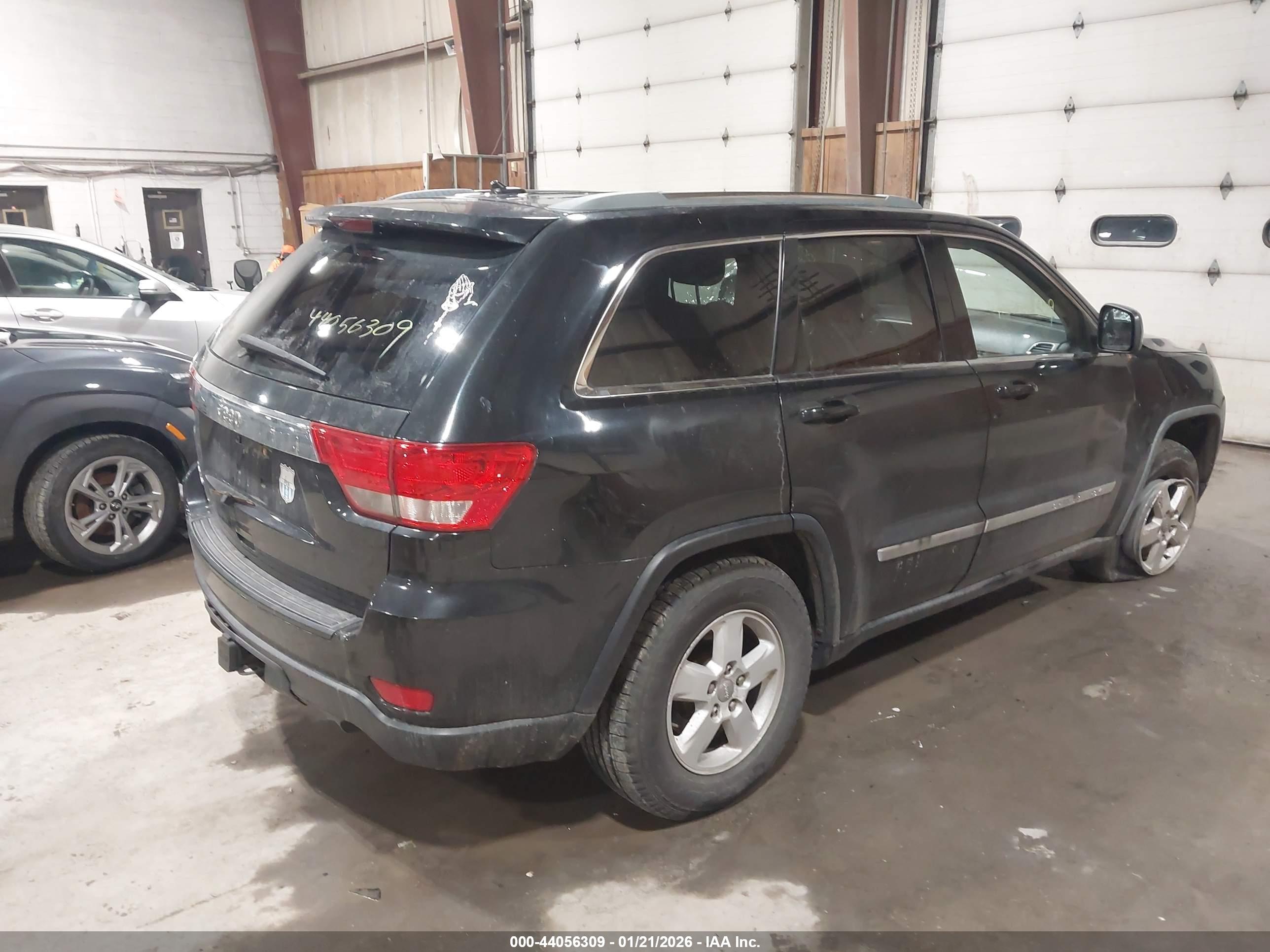 JEEP GRAND image 4
