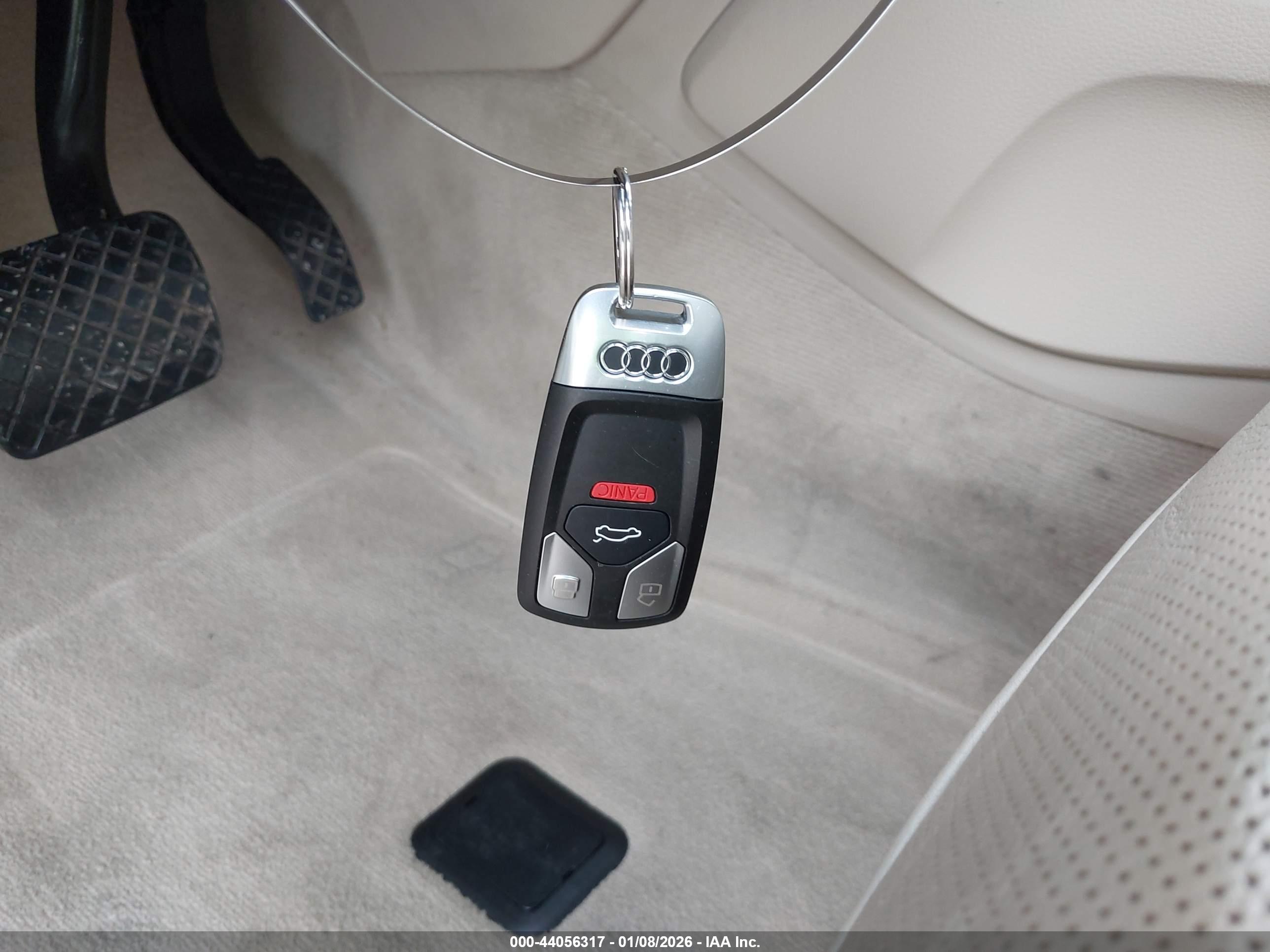 AUDI Q7 image 11