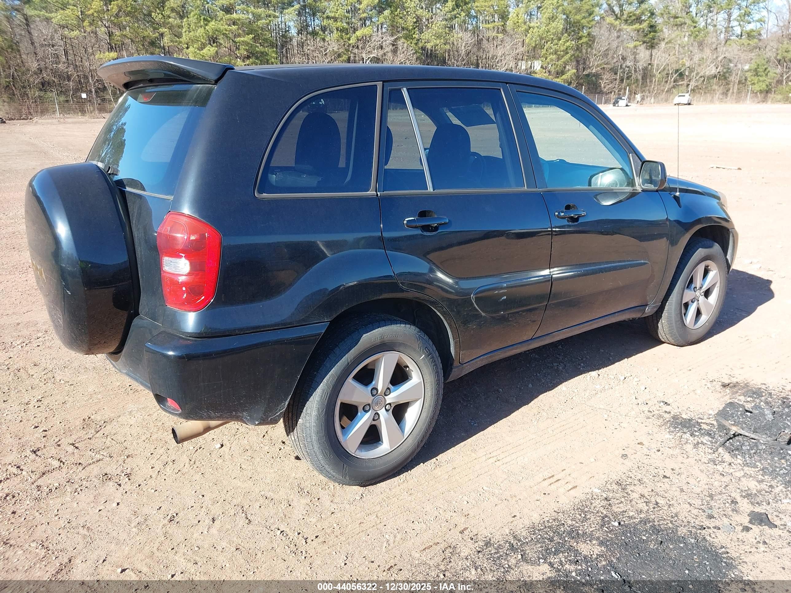 TOYOTA RAV4 image 4