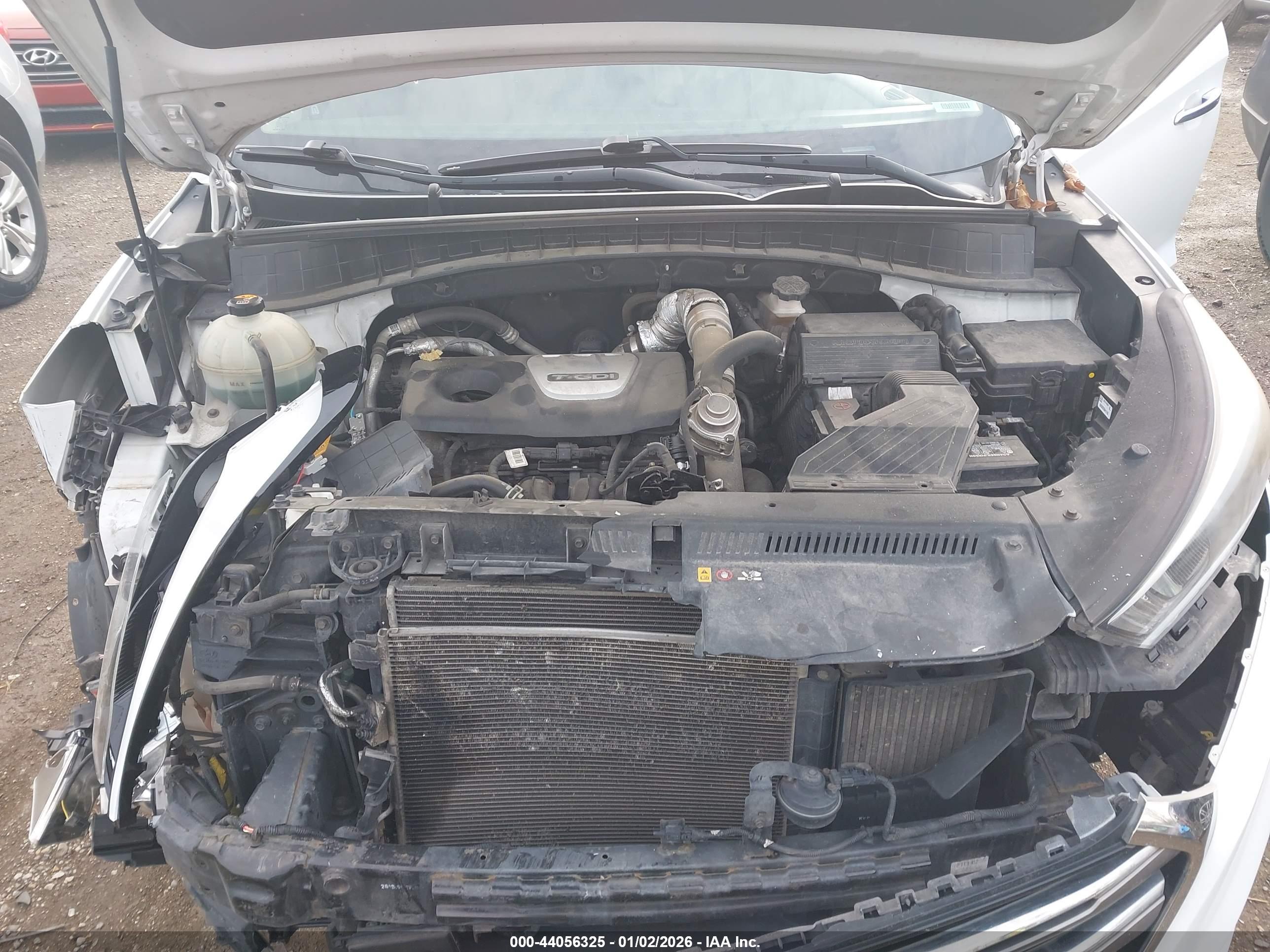 HYUNDAI TUCSON image 10