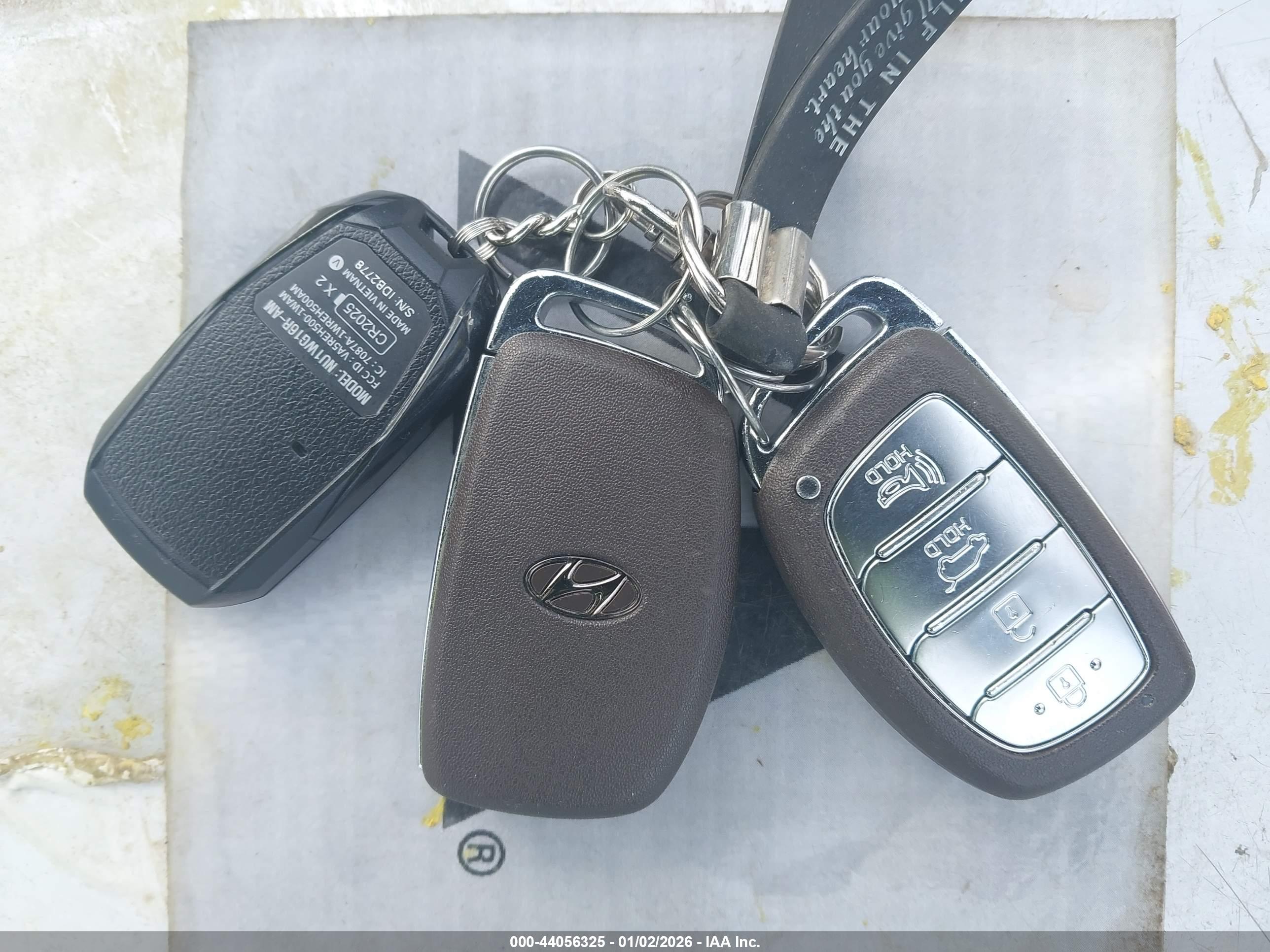 HYUNDAI TUCSON image 11