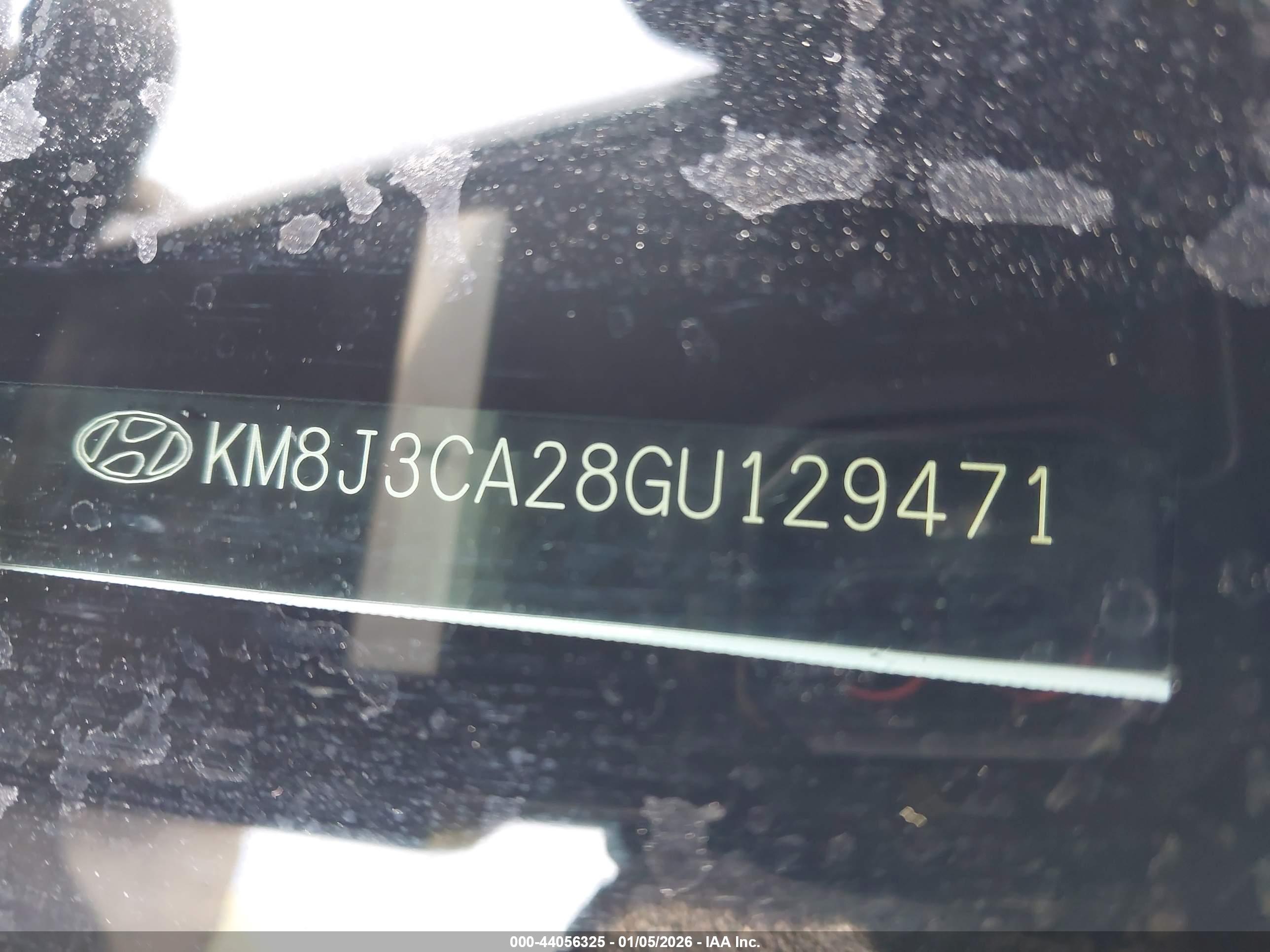 HYUNDAI TUCSON image 9