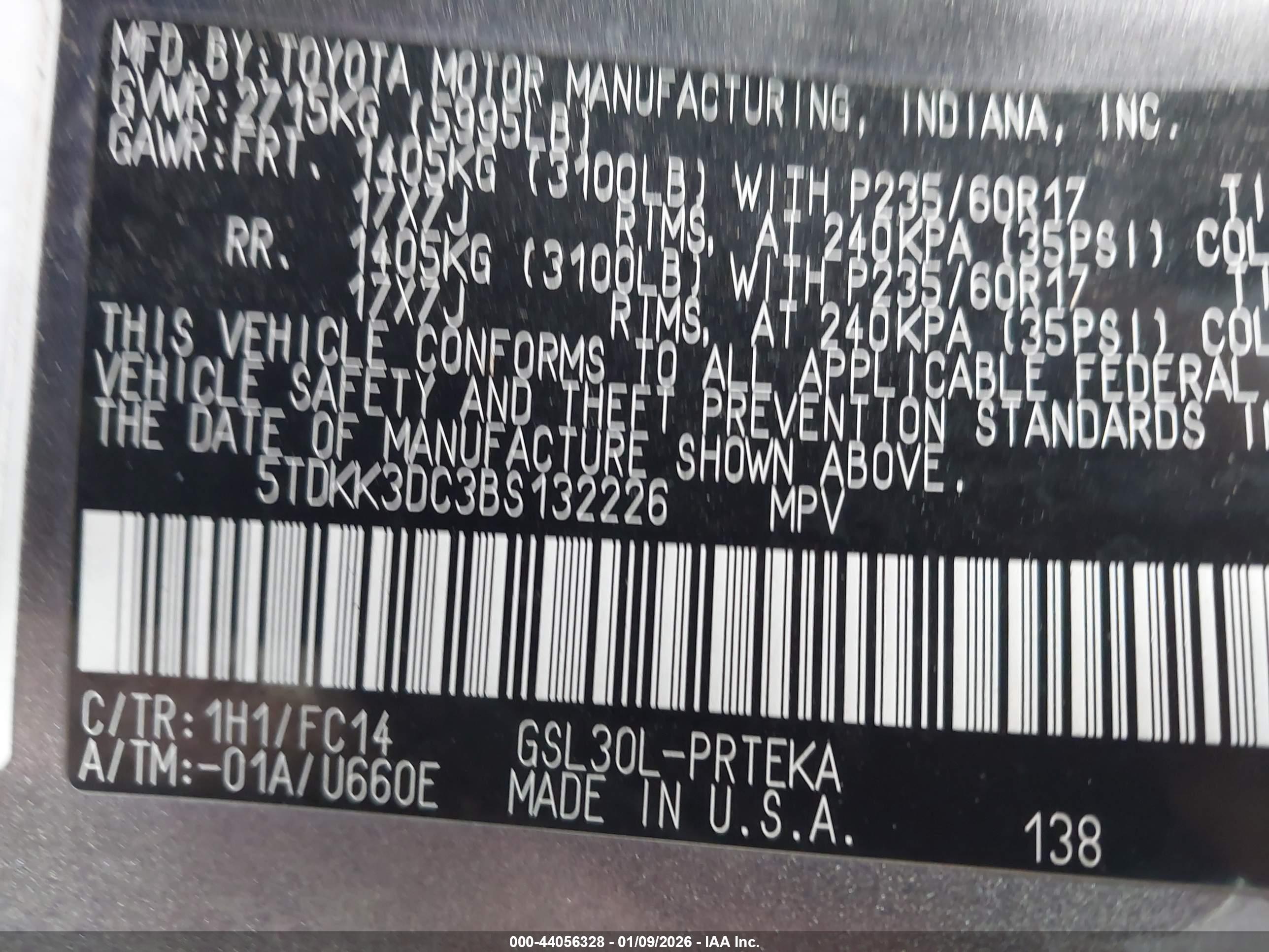 TOYOTA SIENNA image 9