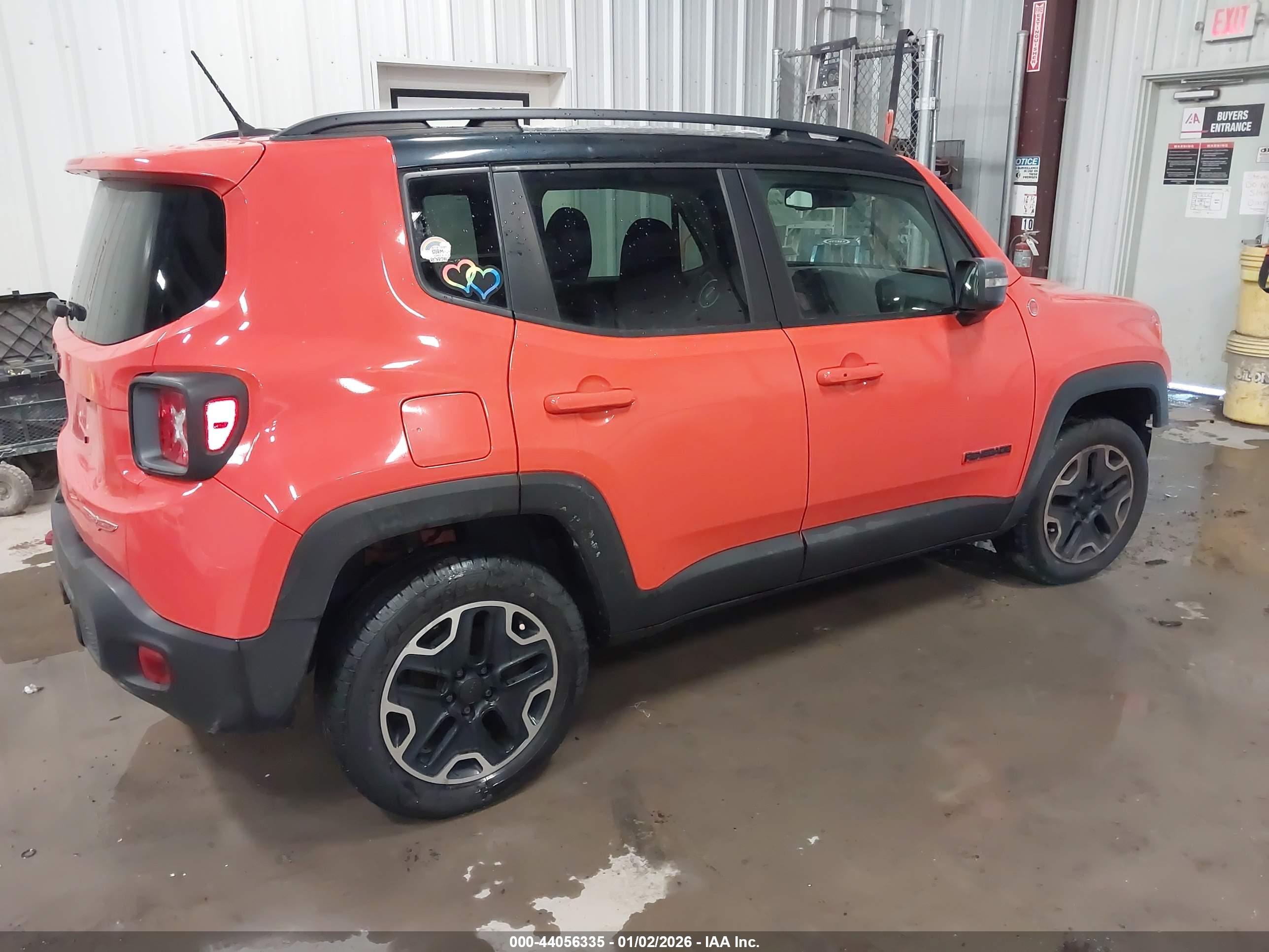JEEP RENEGADE image 4