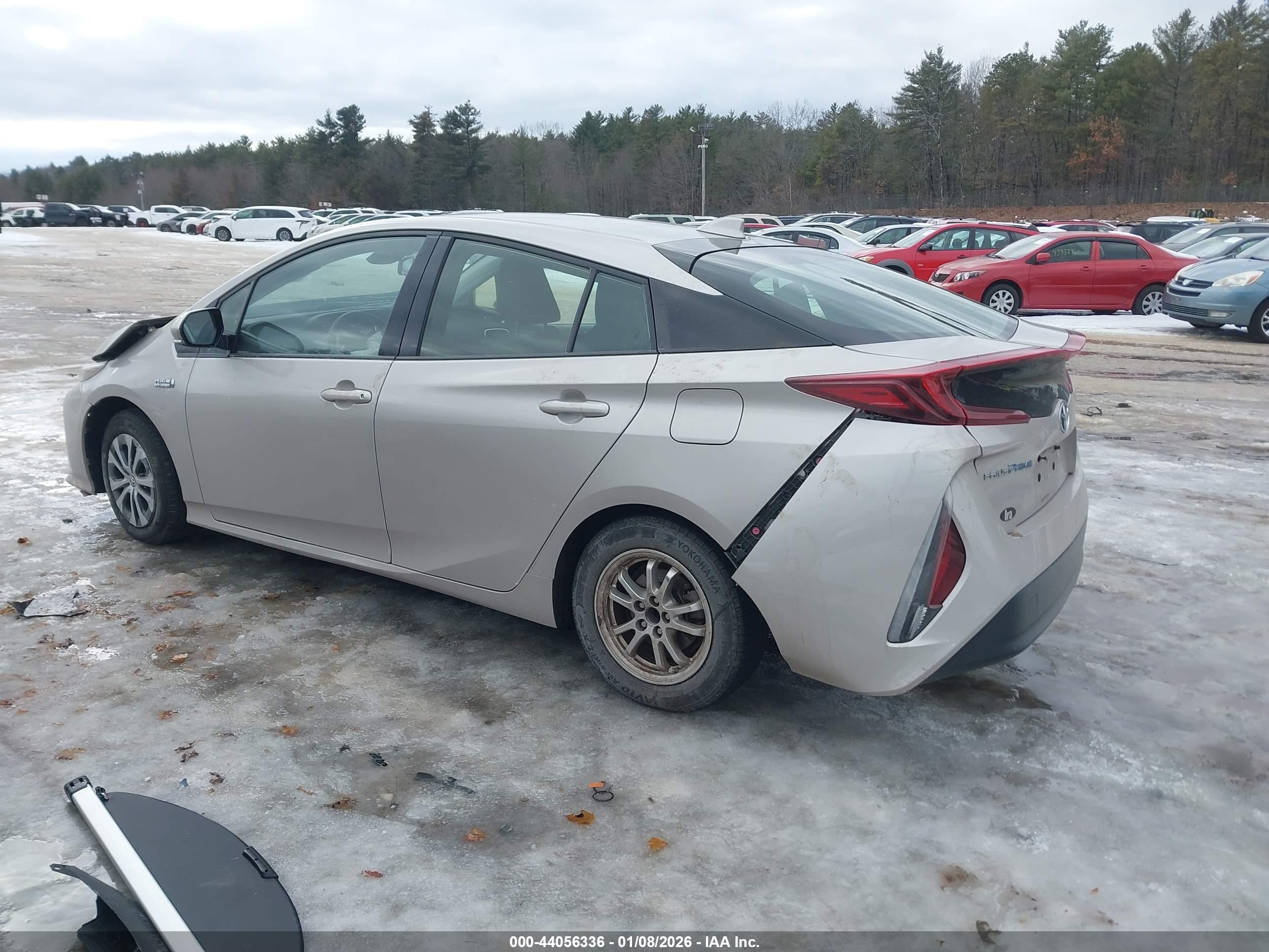 TOYOTA PRIUS image 3
