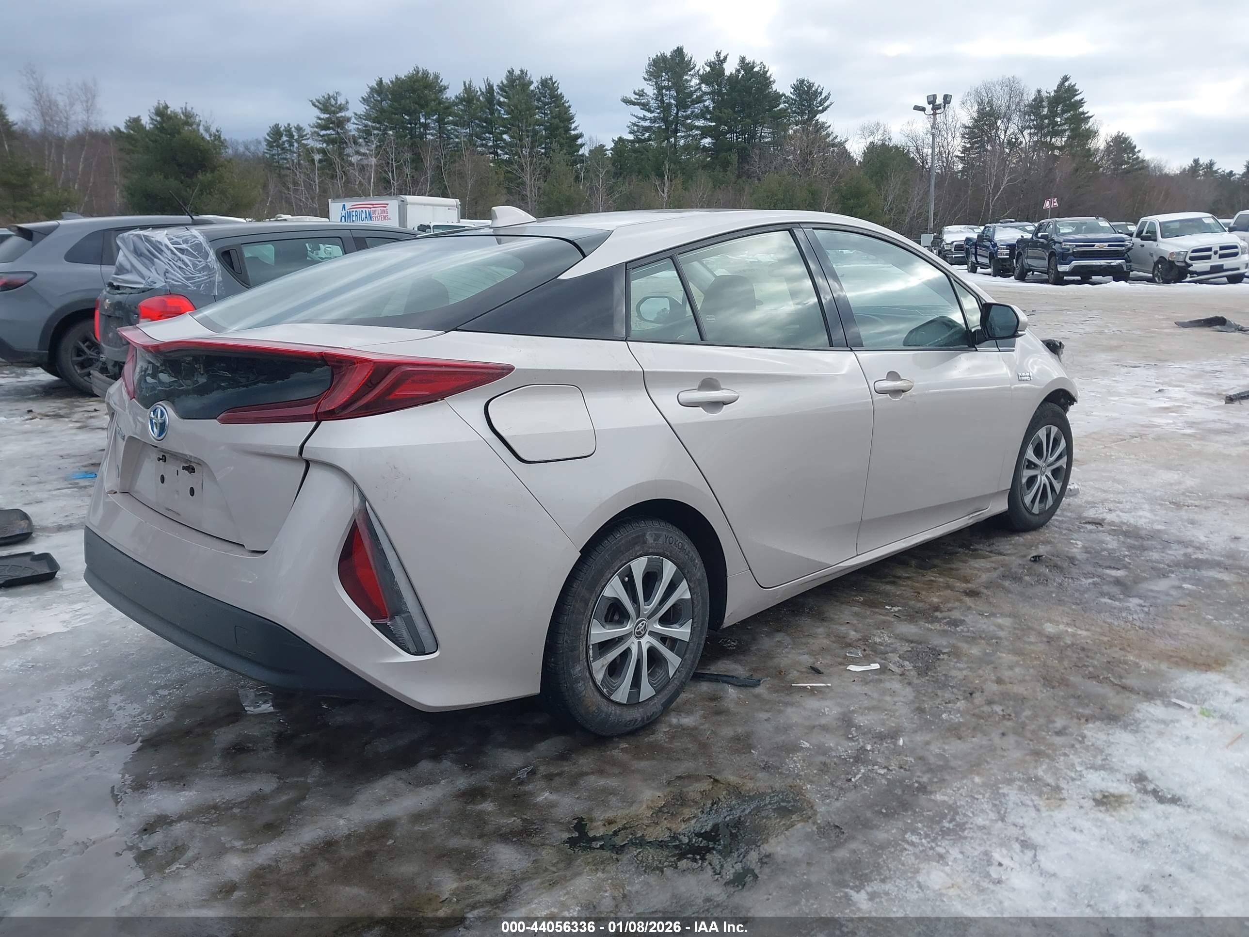 TOYOTA PRIUS image 4