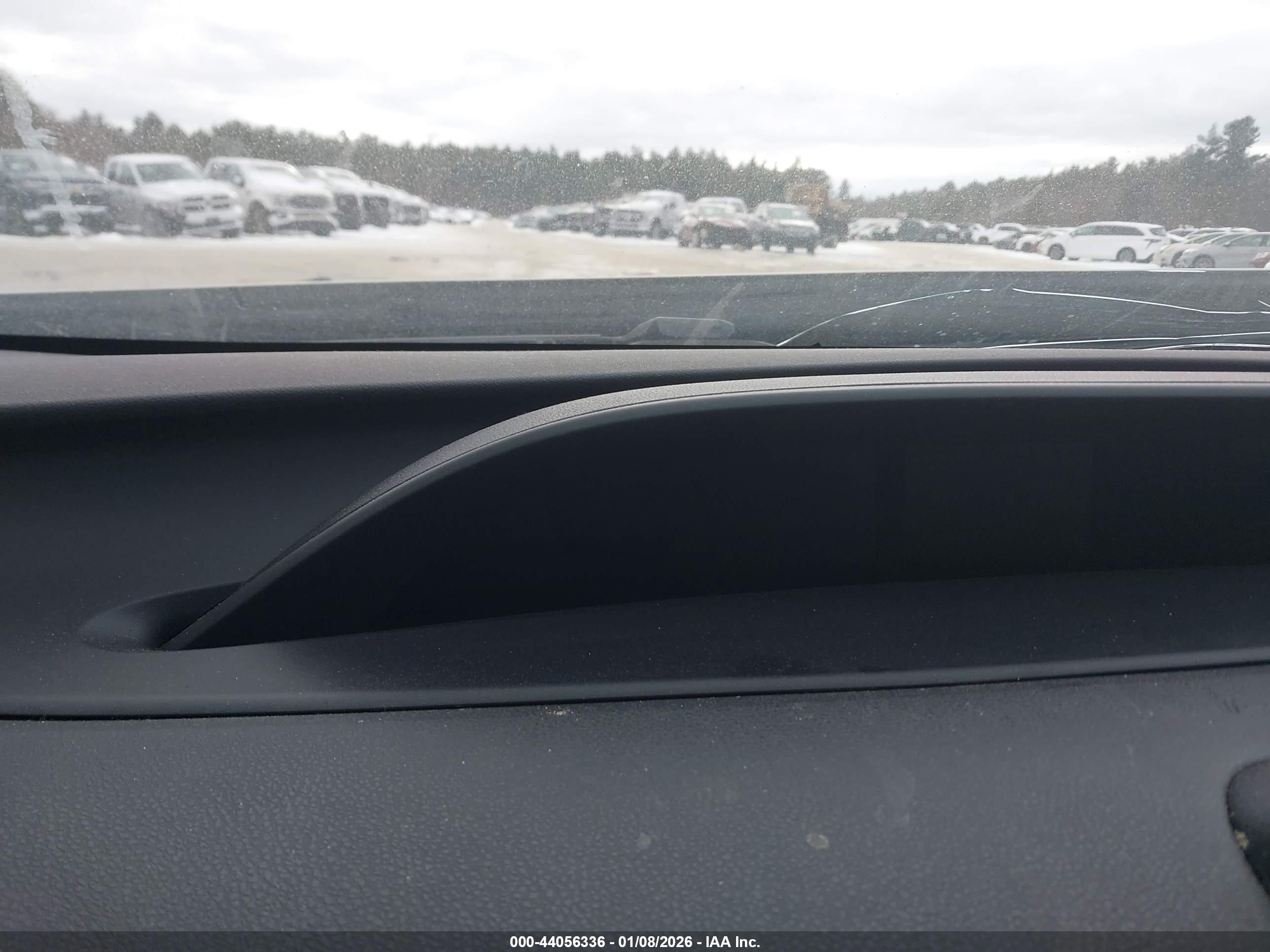 TOYOTA PRIUS image 7