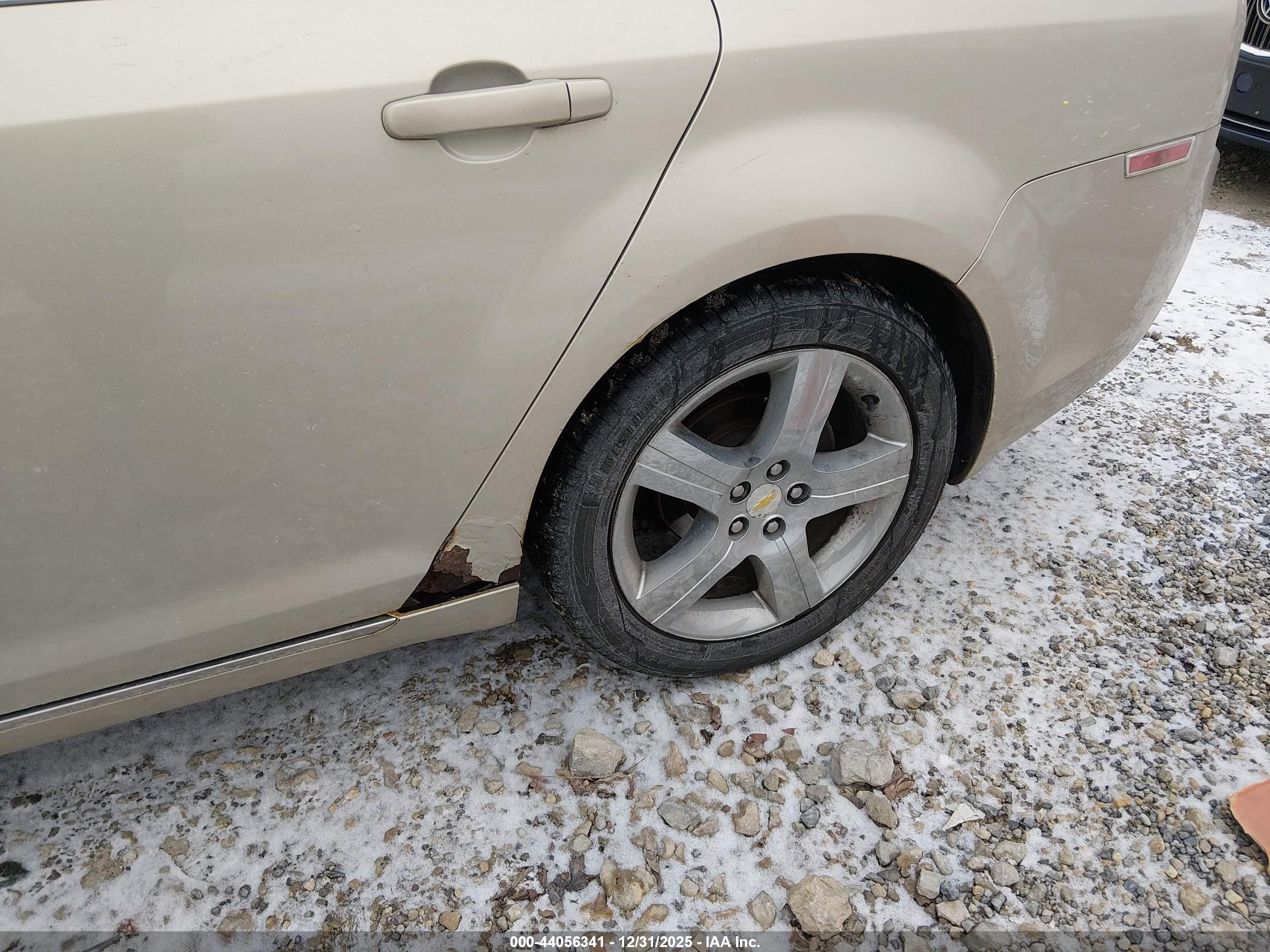 CHEVROLET MALIBU image 6