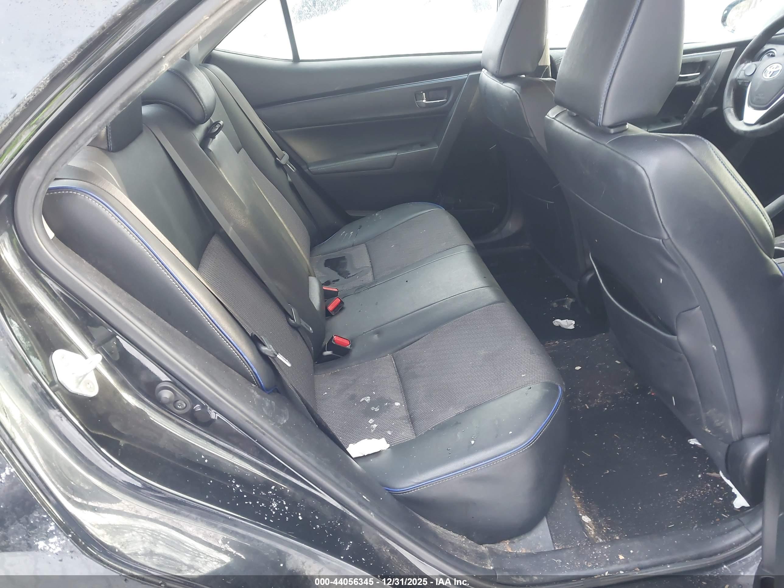 TOYOTA COROLLA image 8