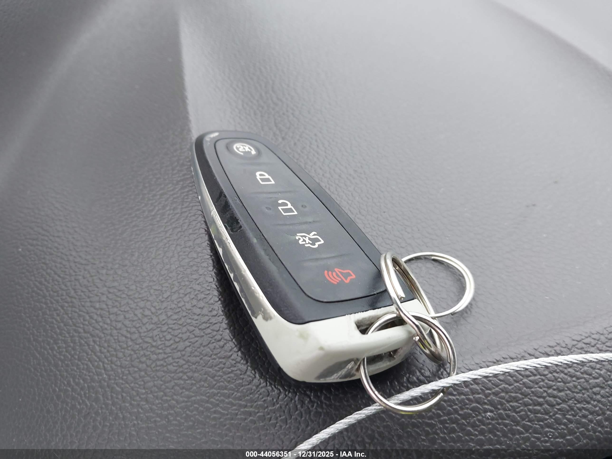 FORD EDGE image 11