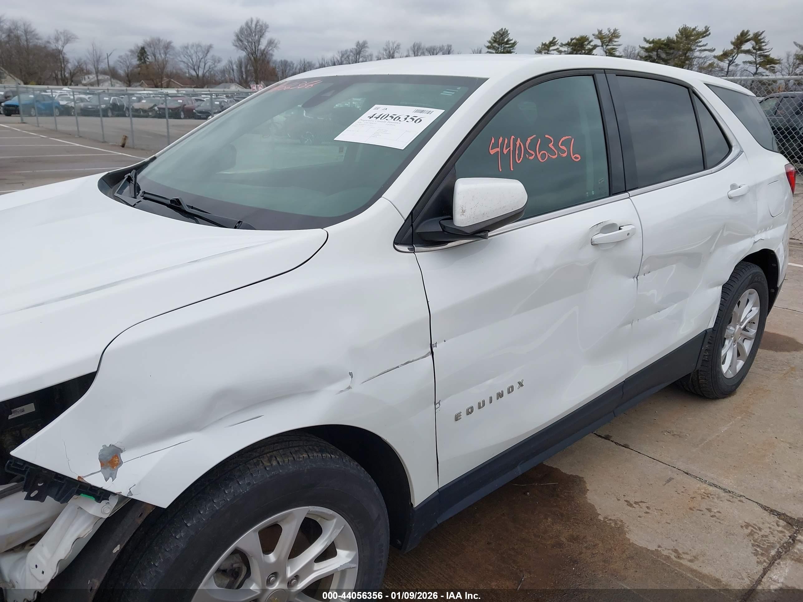 CHEVROLET EQUINOX image 6
