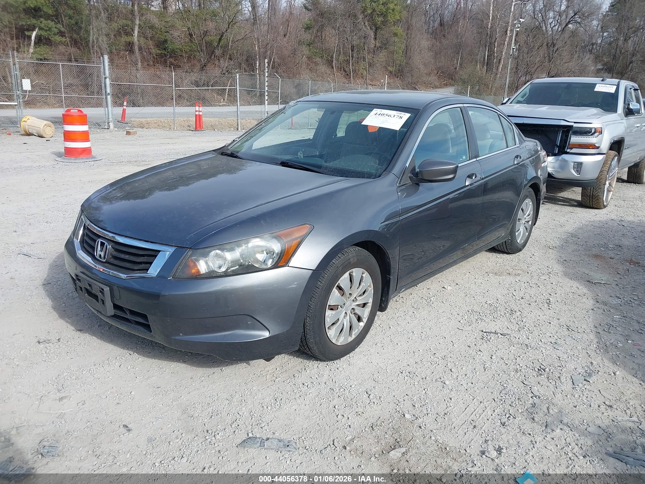 HONDA ACCORD image 2