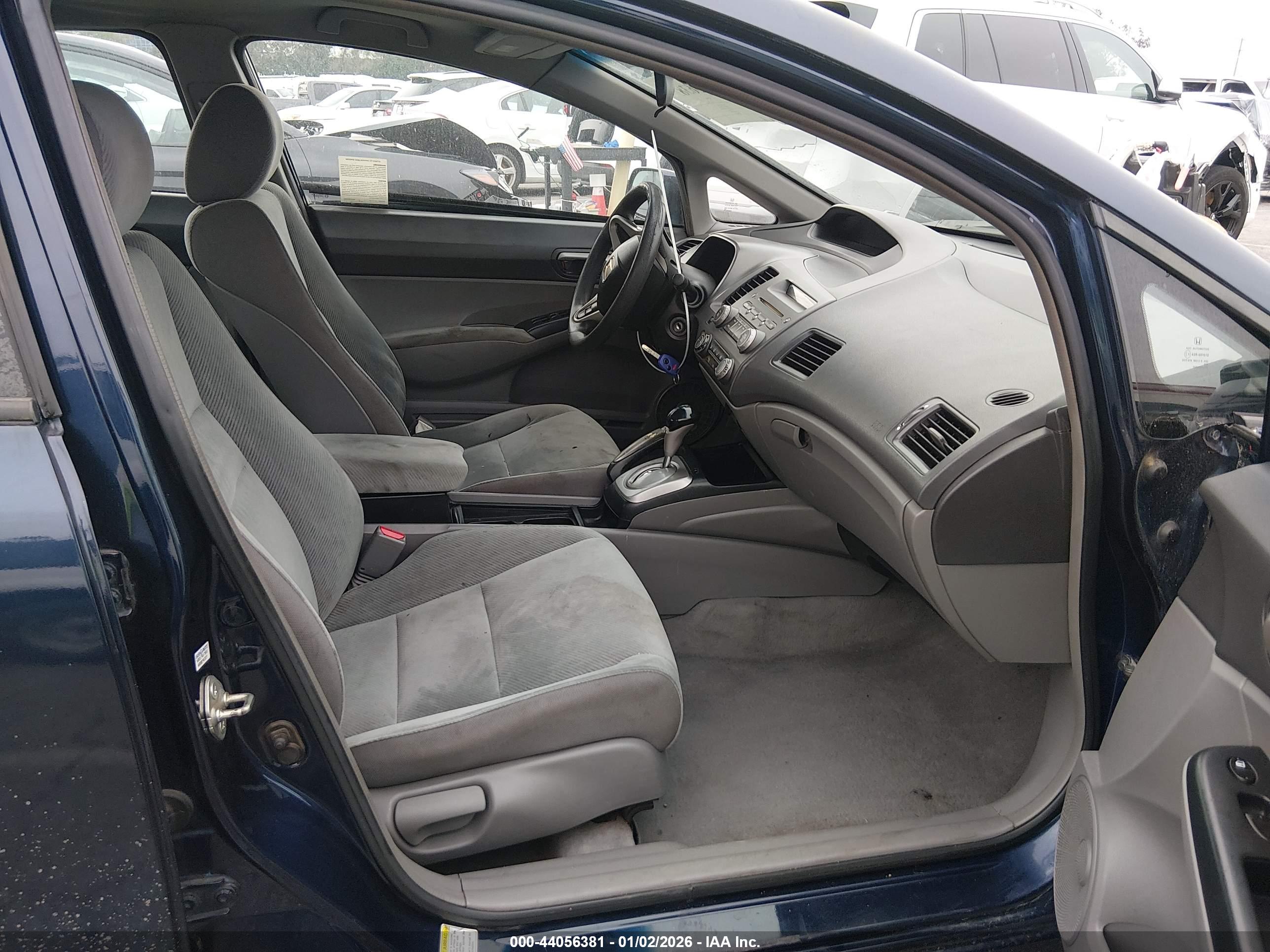 HONDA CIVIC image 5